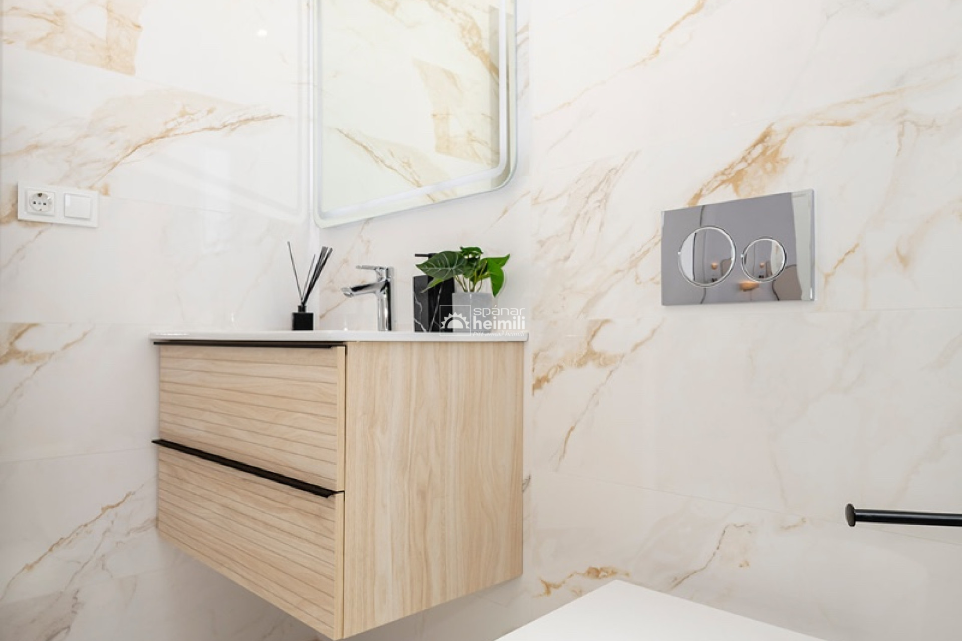 Obra nueva - Villa -
La Nucia/Polop - Polop 