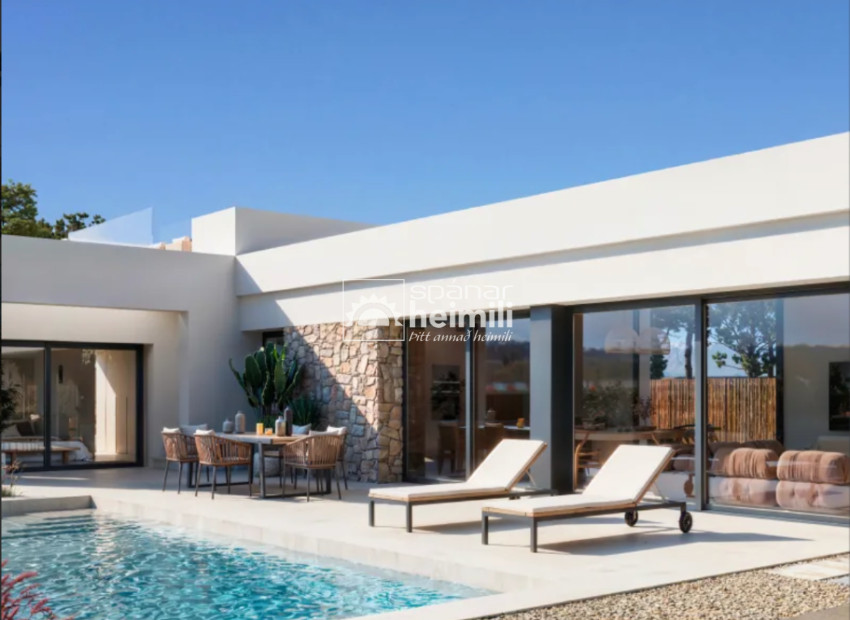 Obra nueva - Villa -
Las Colinas