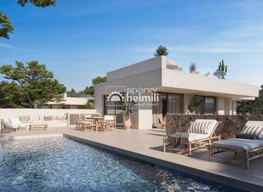 Obra nueva - Villa -
Las Colinas