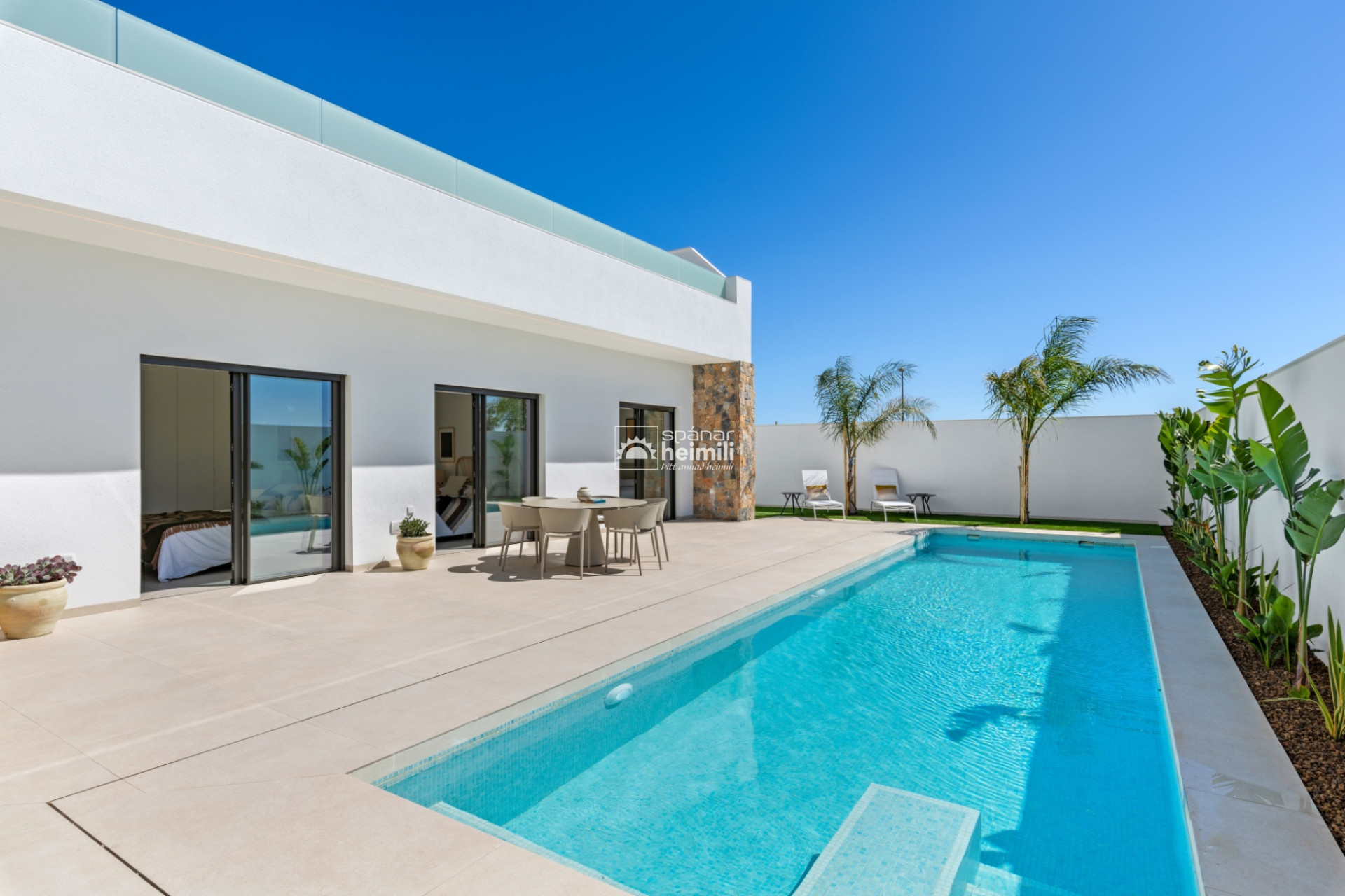 Obra nueva - Villa -
Los Alcazares