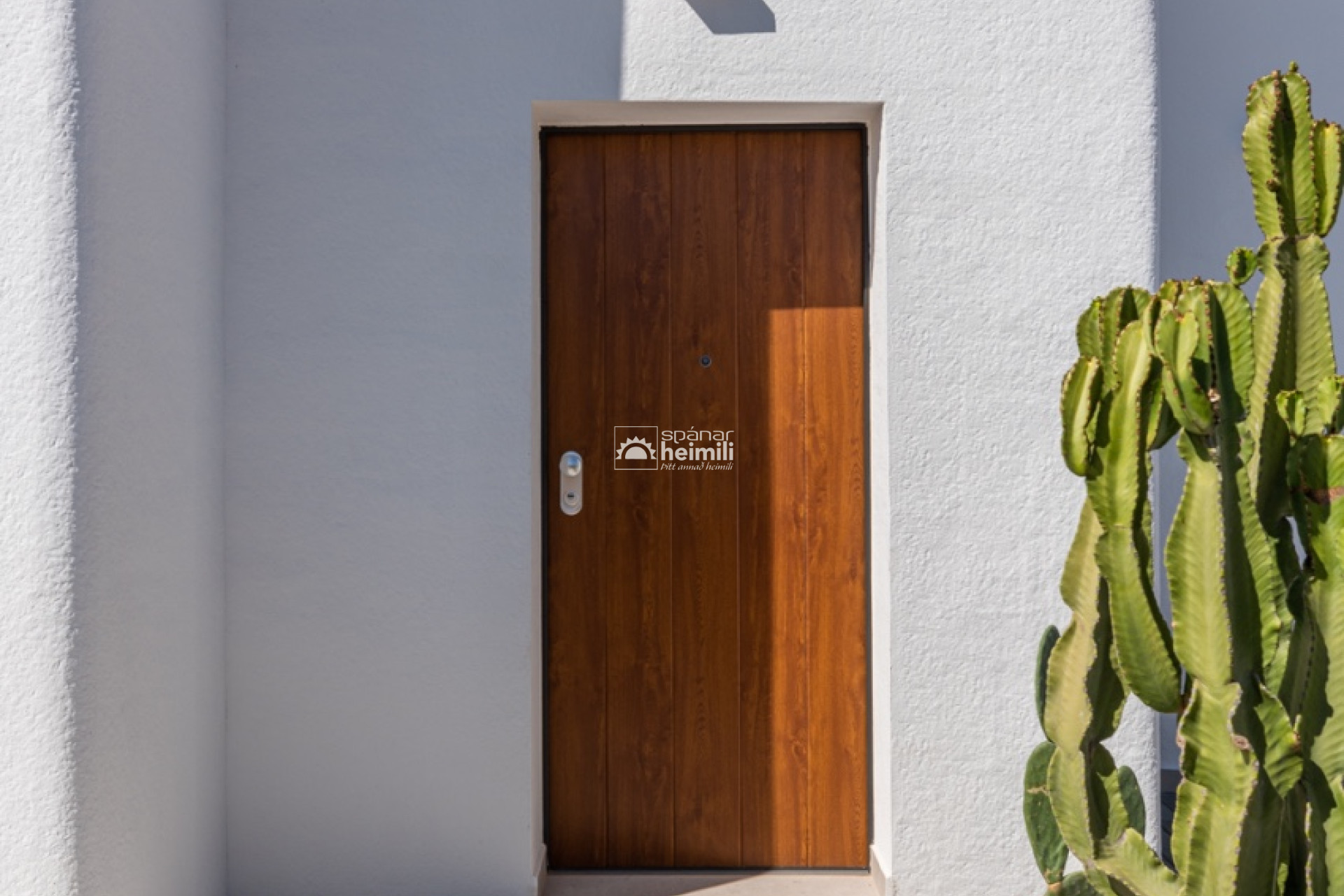 Obra nueva - Villa -
Los Alcazares