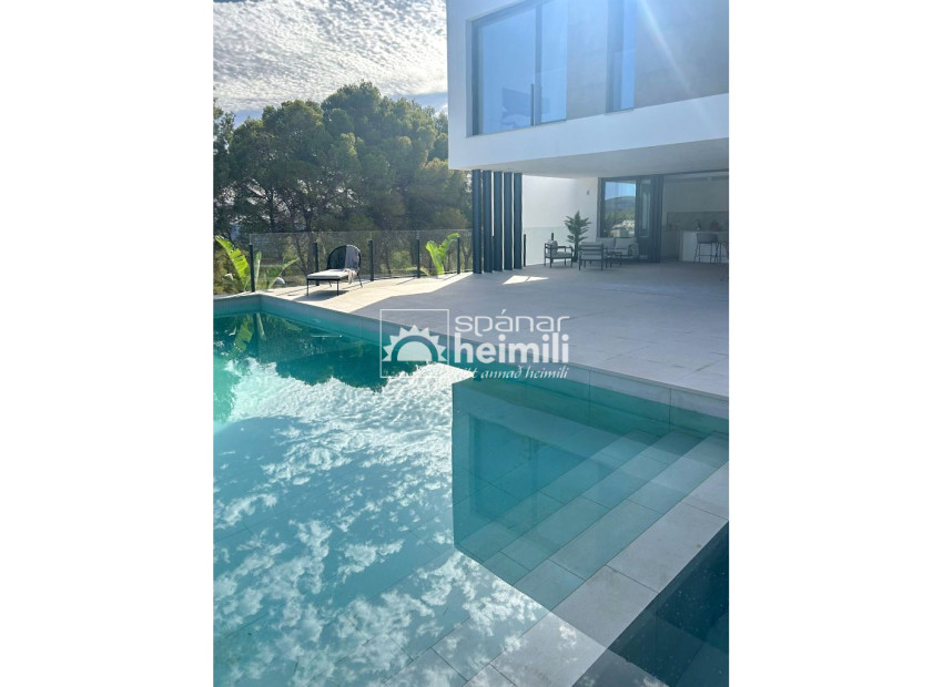 Obra nueva - Villa -
Moraira