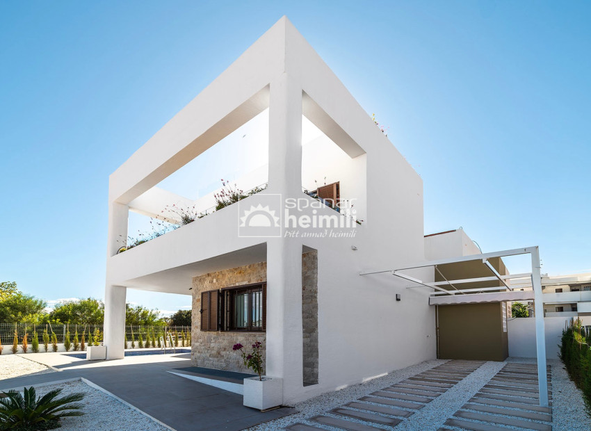 Obra nueva - Villa -
Murcia