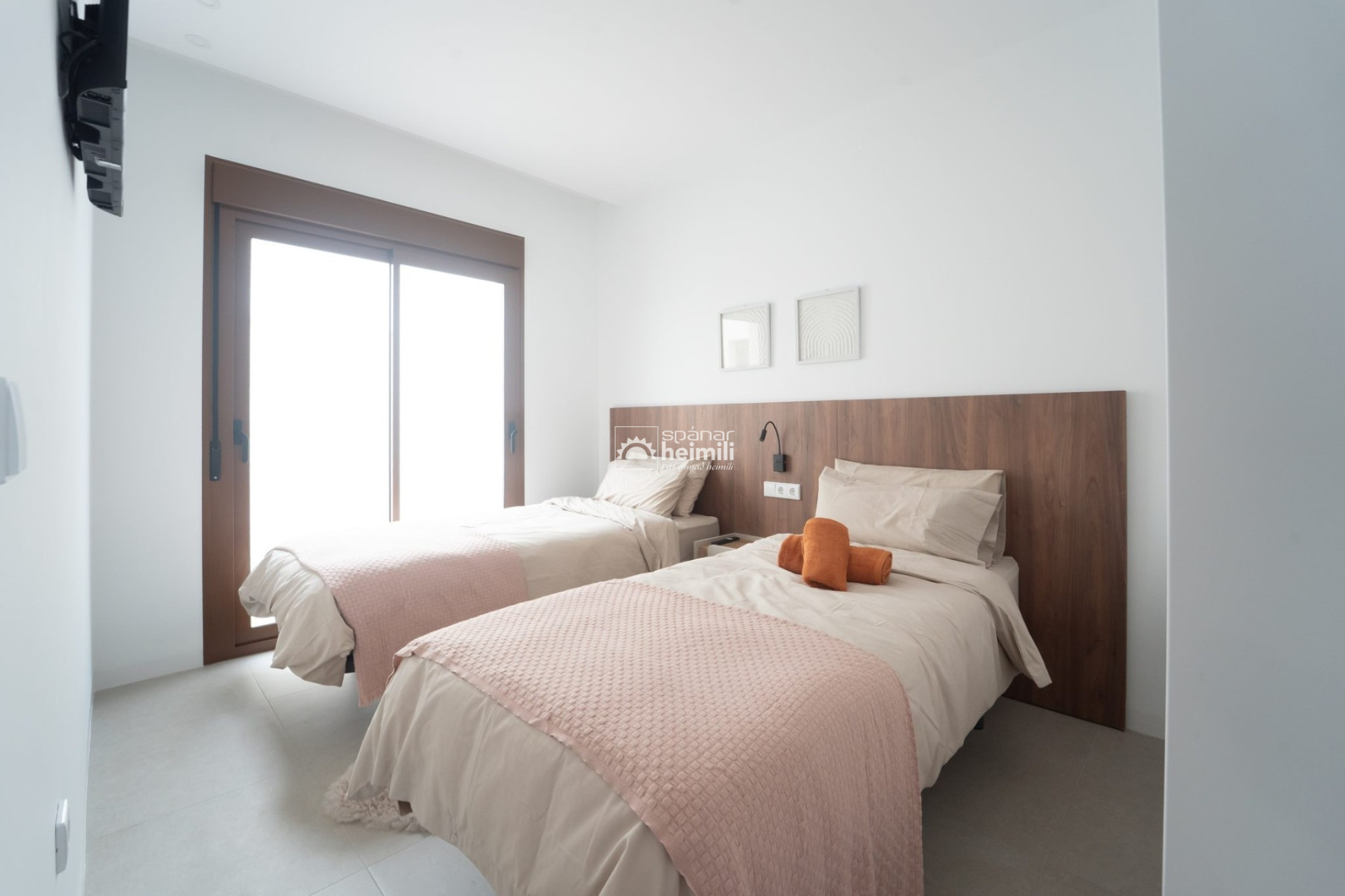 Obra nueva - Villa -
Murcia