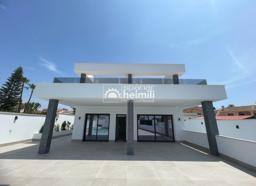 Obra nueva - Villa -
Quesada/Benijofar