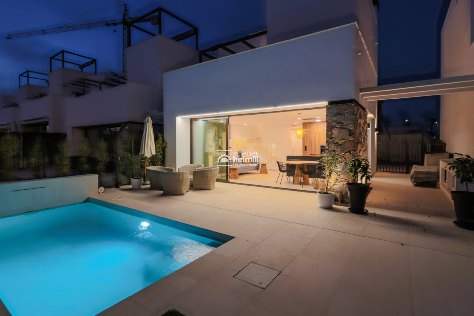 Obra nueva - Villa -
Santa Rosalia