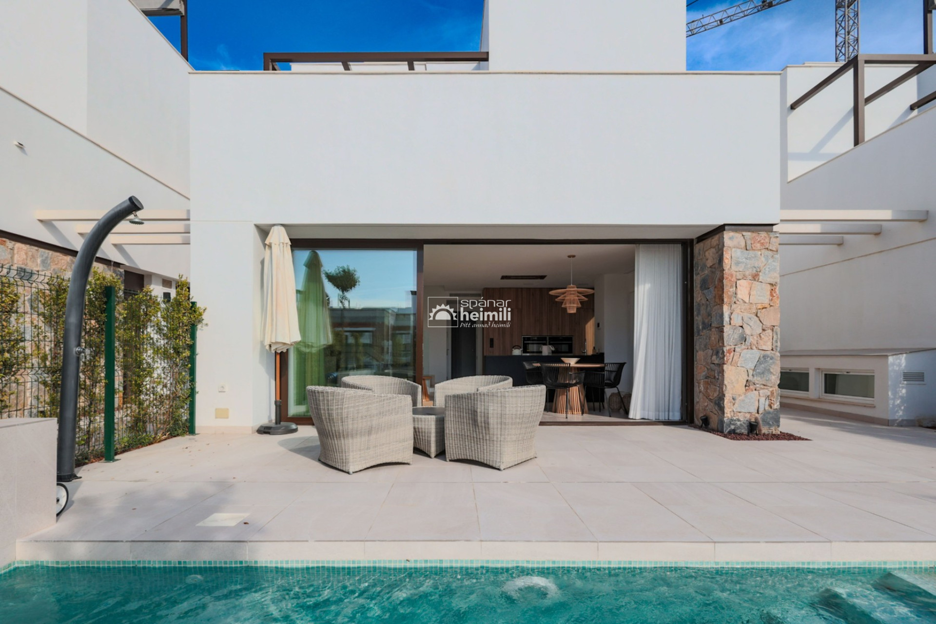 Obra nueva - Villa -
Santa Rosalia