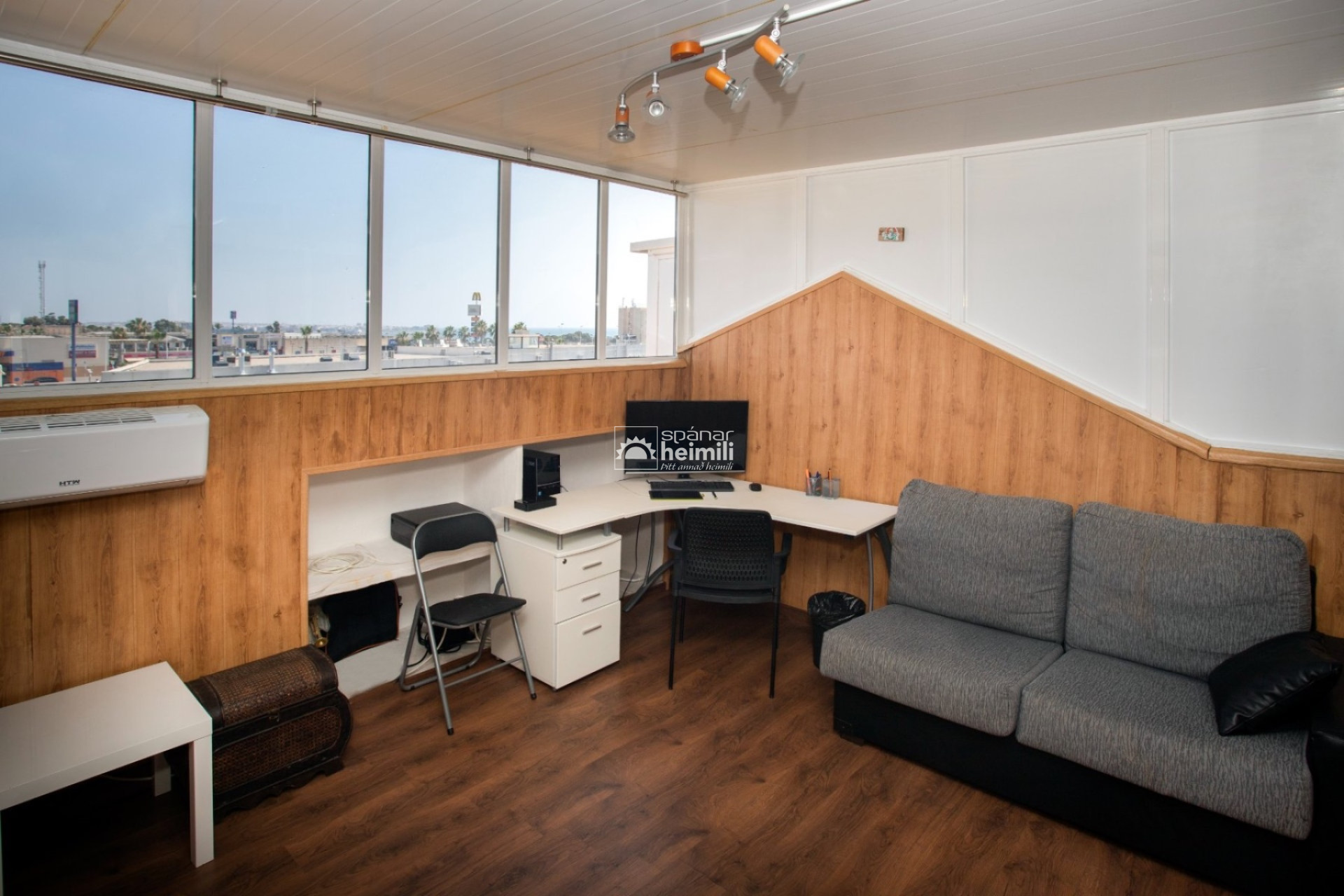 Odsprzedaż - Bungalow -
Punta Prima