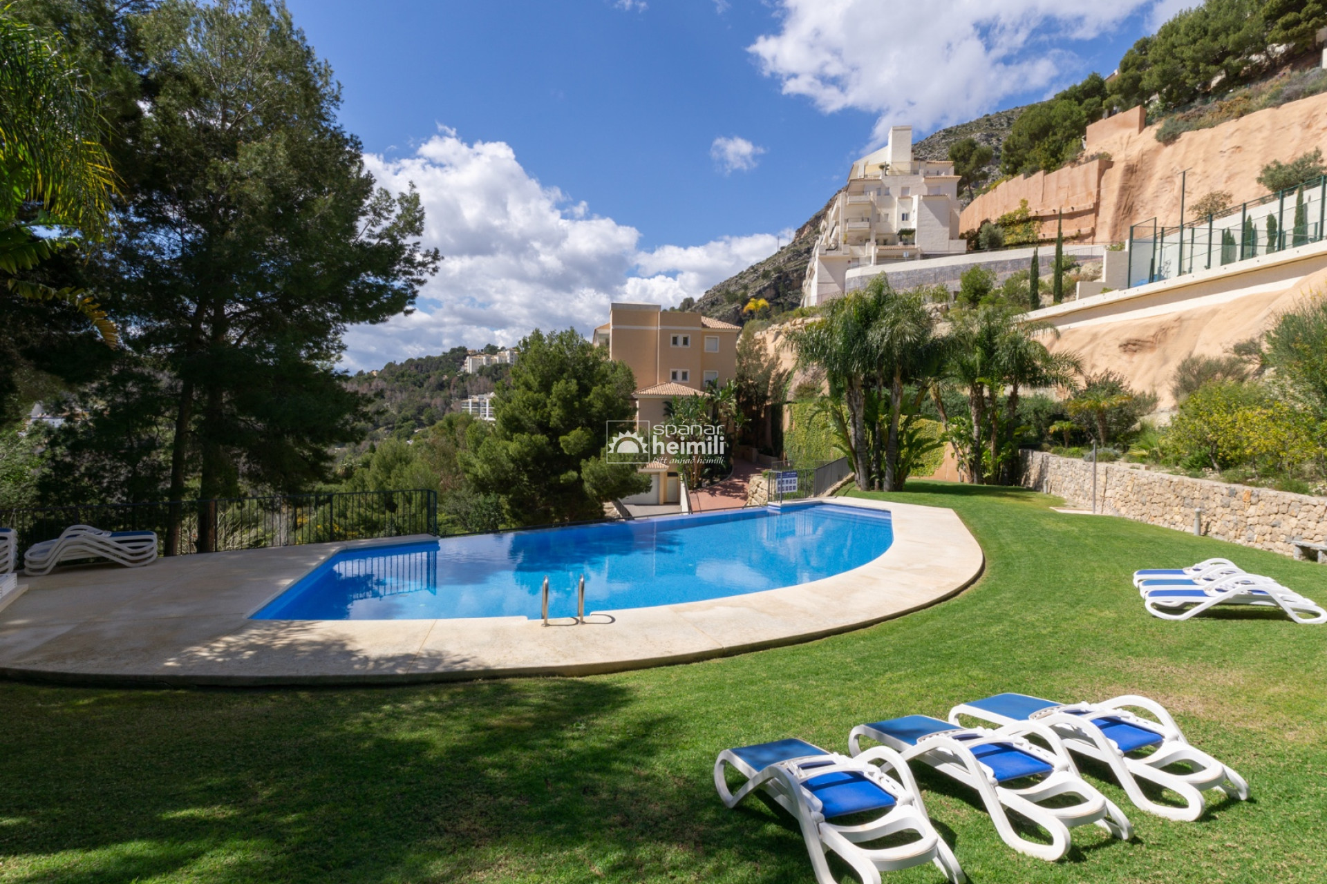 Odsprzedaż - Mieszkanie -
Albir, Alfaz / Altea - Altea