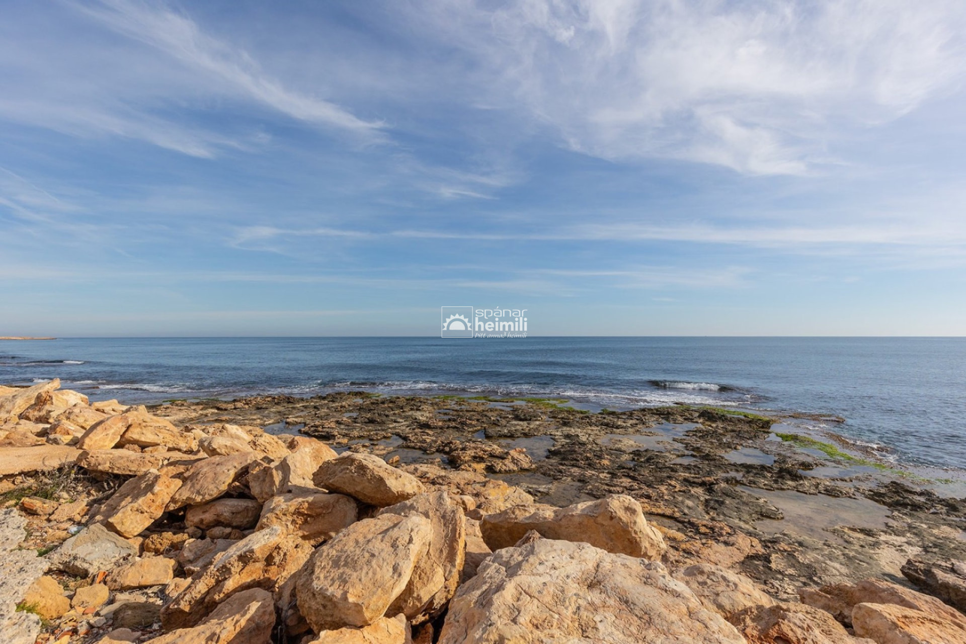 Odsprzedaż - Mieszkanie -
Torrevieja