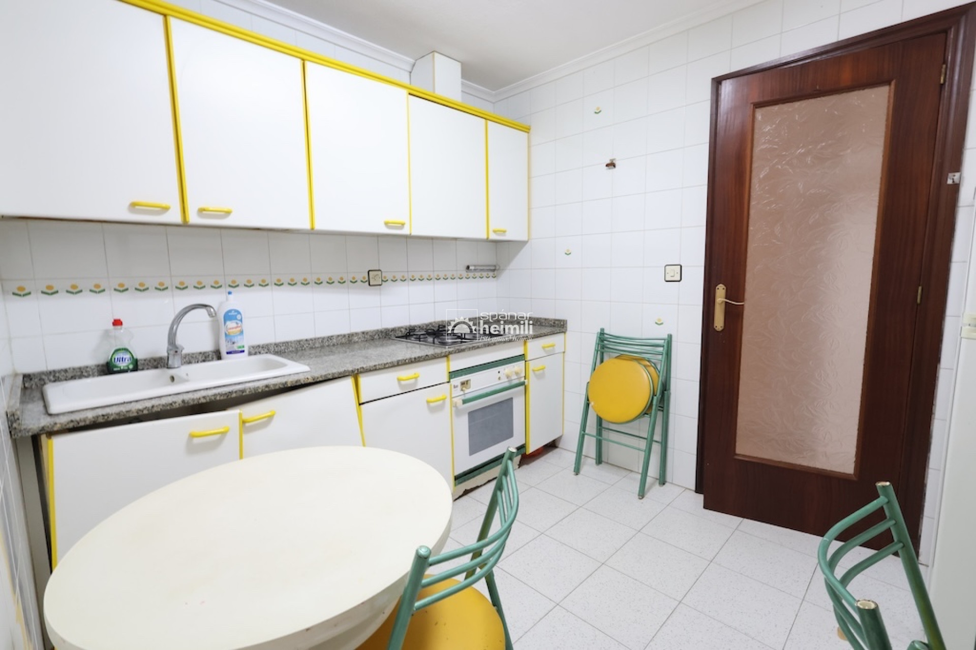 Odsprzedaż - Mieszkanie -
Torrevieja