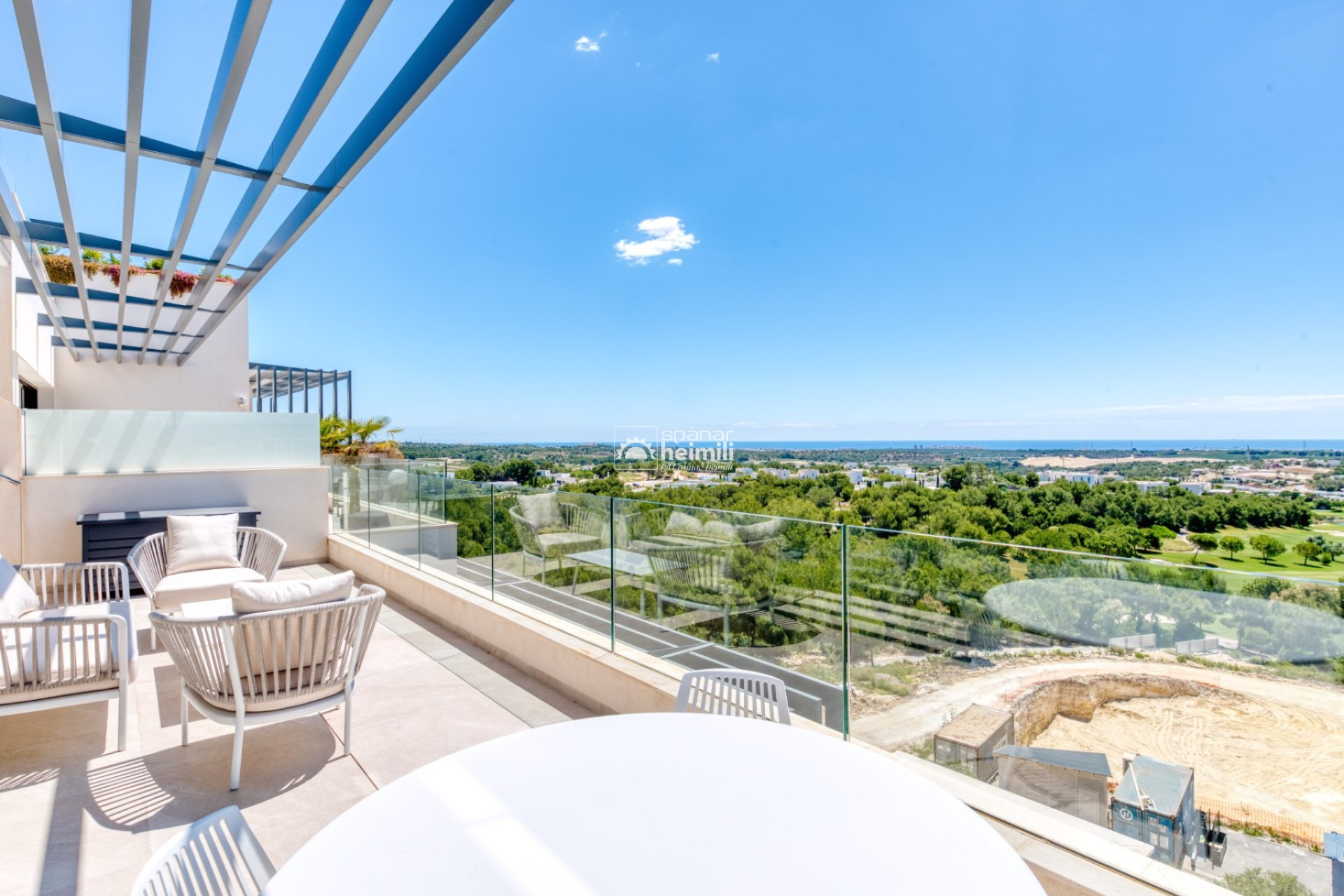 Odsprzedaż - Penthouse -
Las Colinas