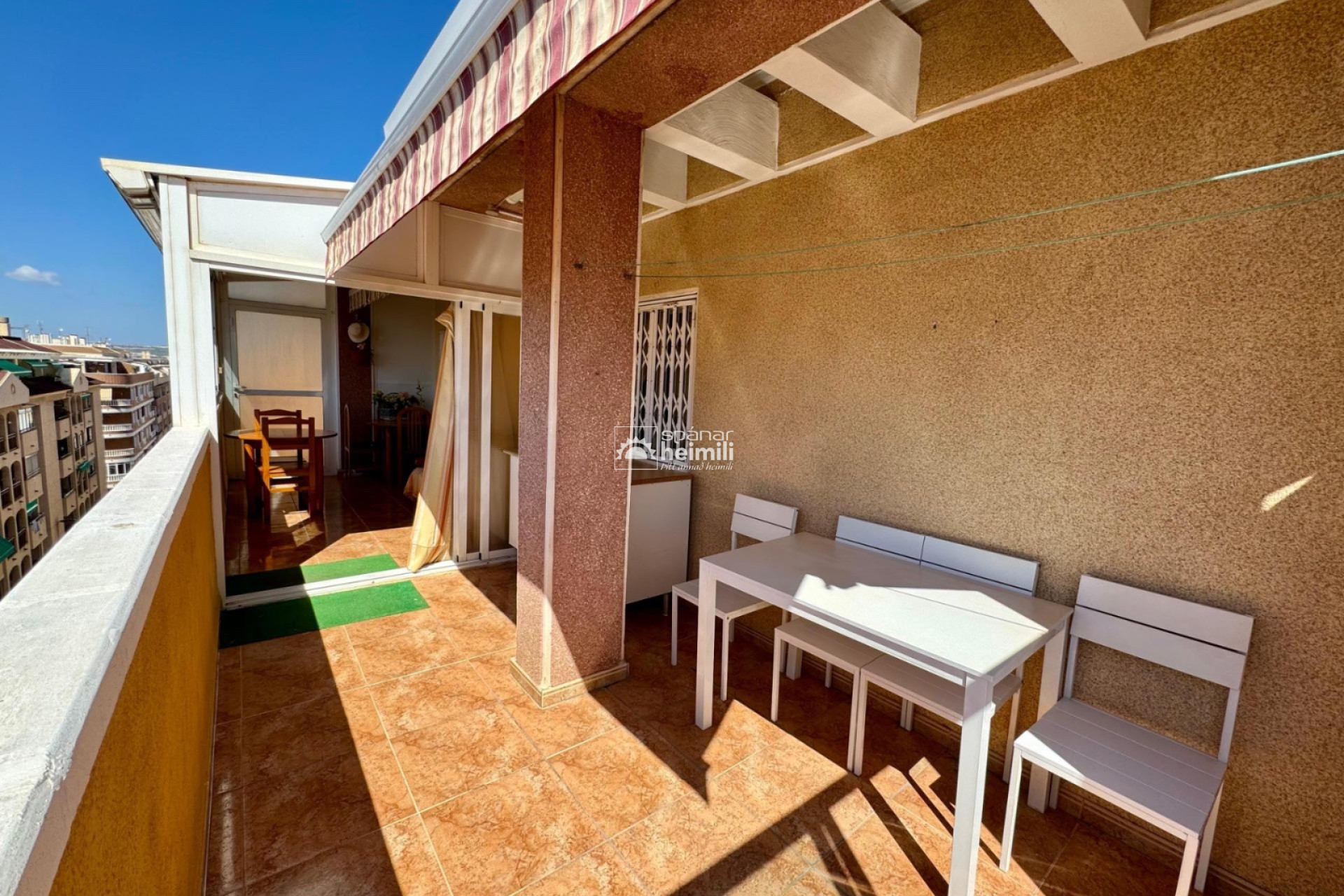 Odsprzedaż - Penthouse -
Torrevieja