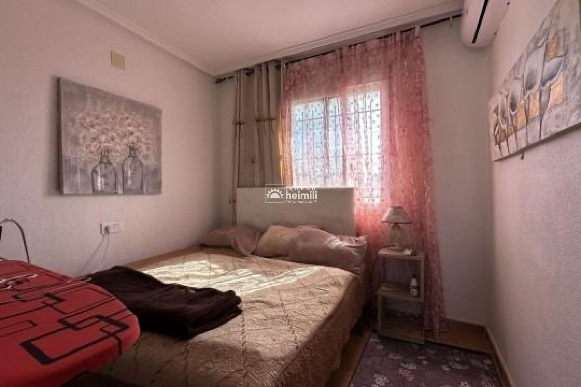 Odsprzedaż - Szeregowiec -
Los Altos/Los Balcones