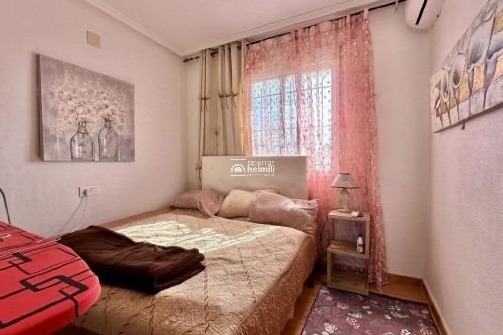 Odsprzedaż - Szeregowiec -
Los Altos/Los Balcones