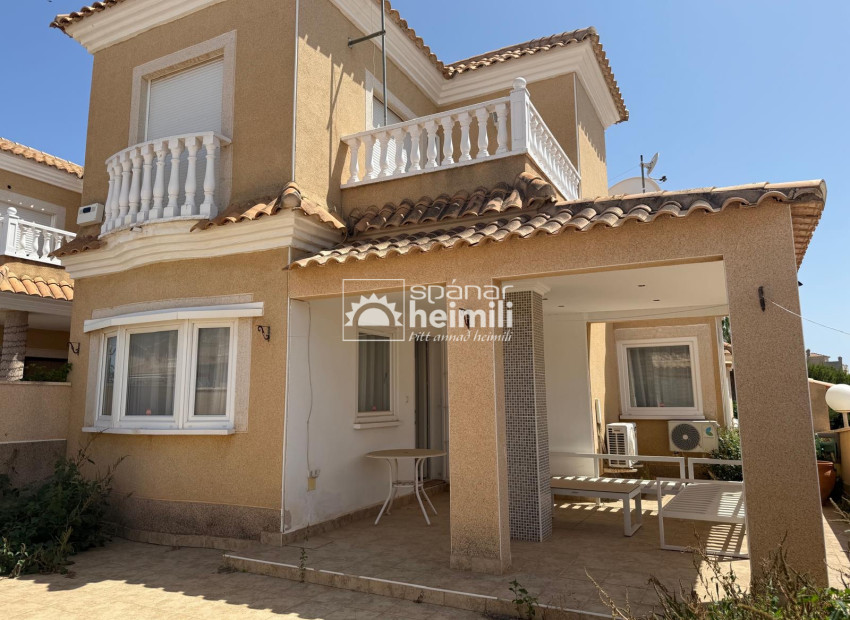 Odsprzedaż - Willa -
Orihuela Costa - Playa Flamenca