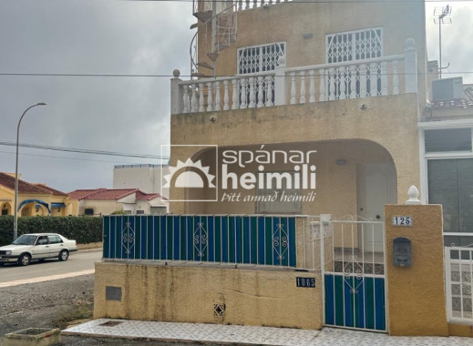 Raðhús - Endursala -
            Guardamar/La Marina - 2003