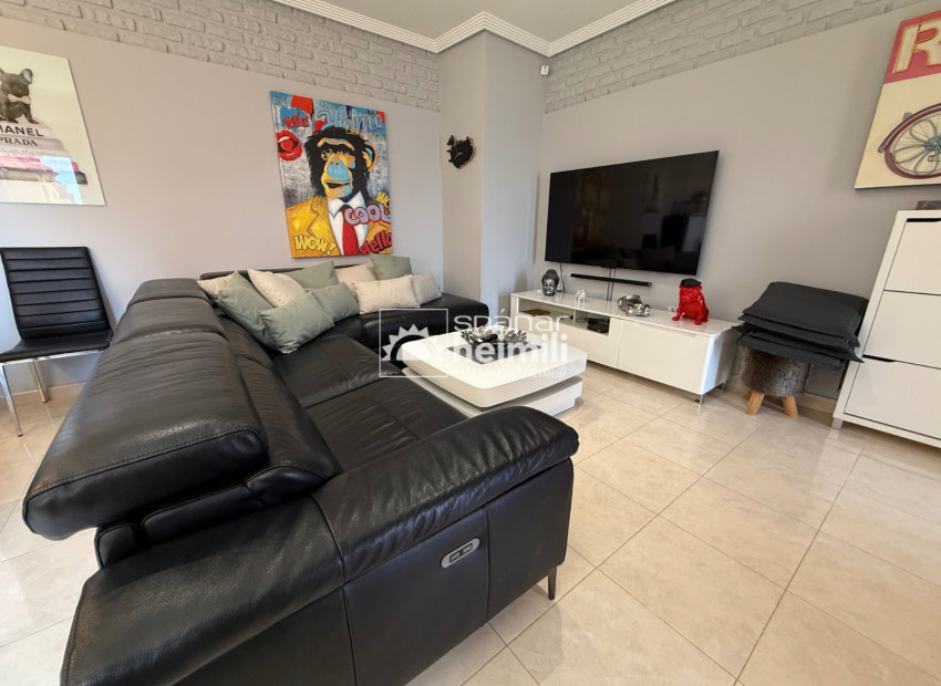 Resale - Apartment -
Cabo Roig