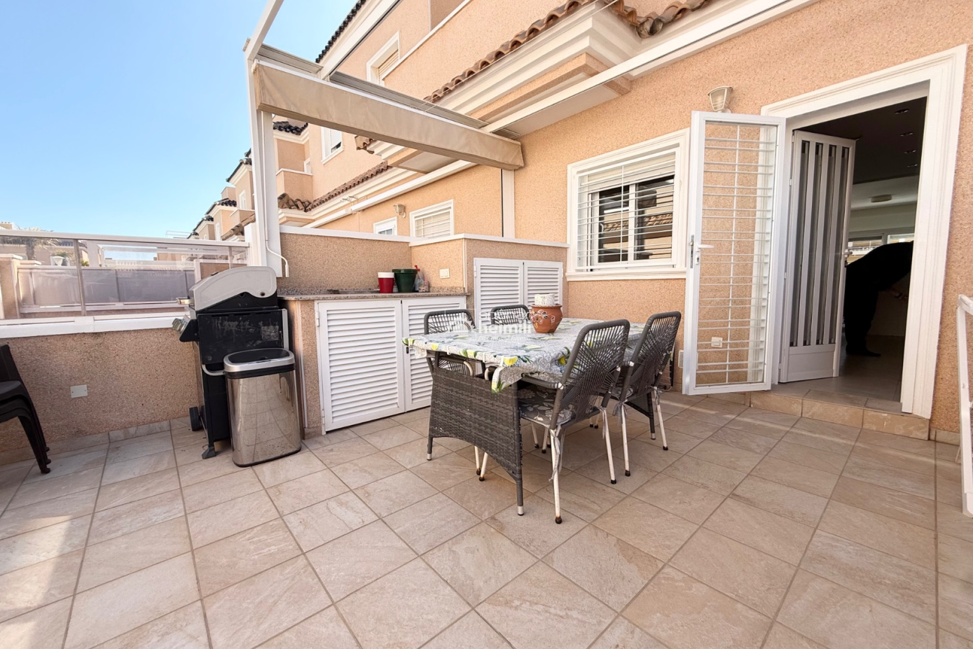 Resale - Apartment -
Cabo Roig