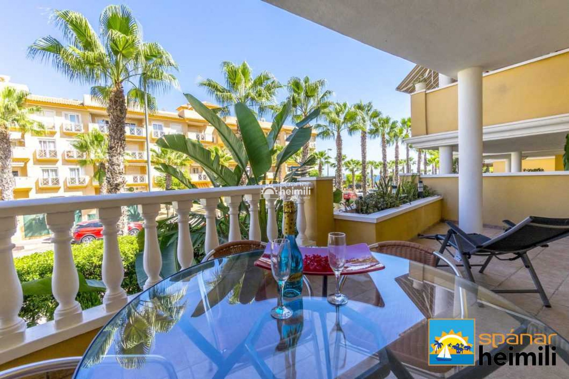 Resale - Apartment -
Cabo Roig