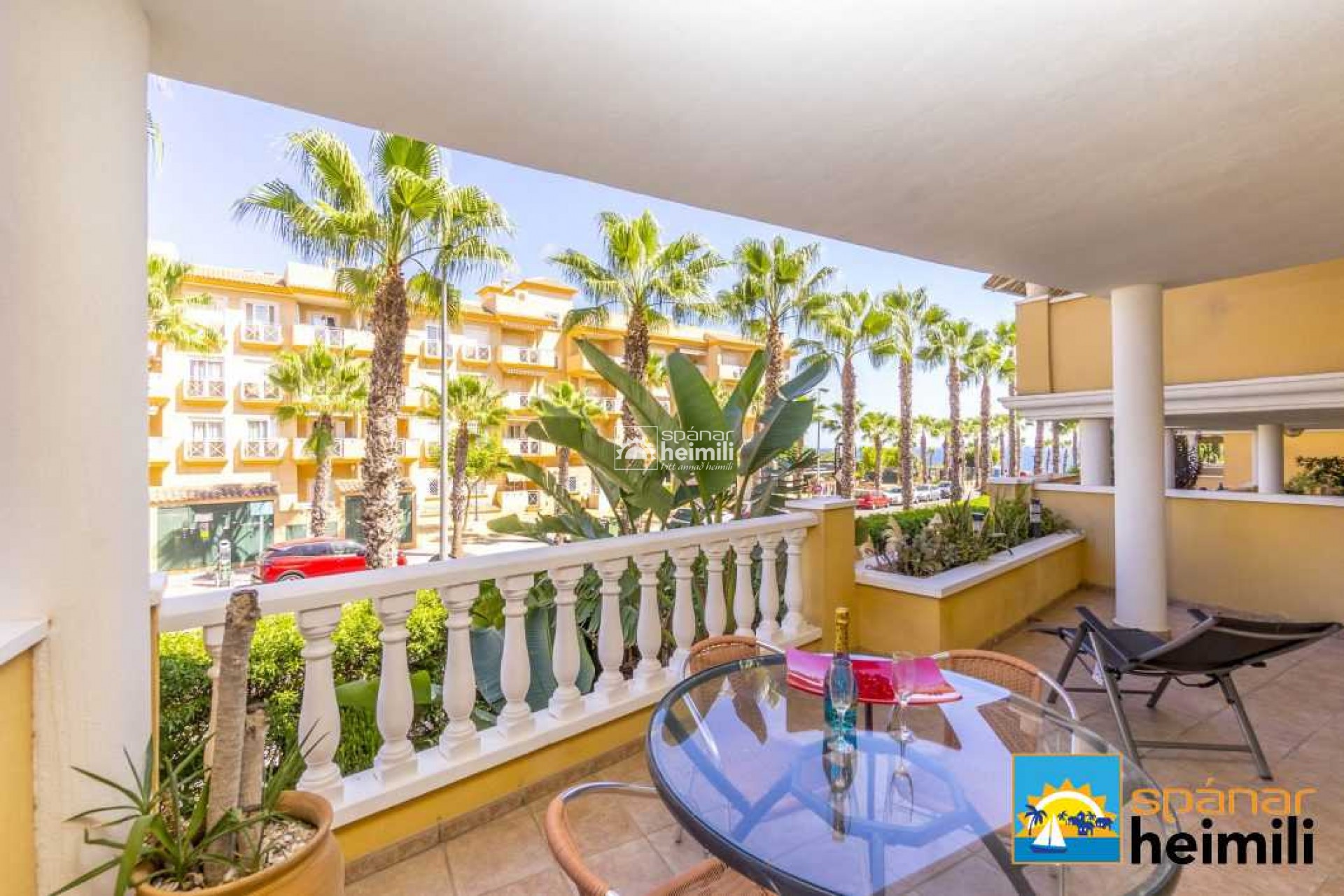 Resale - Apartment -
Cabo Roig