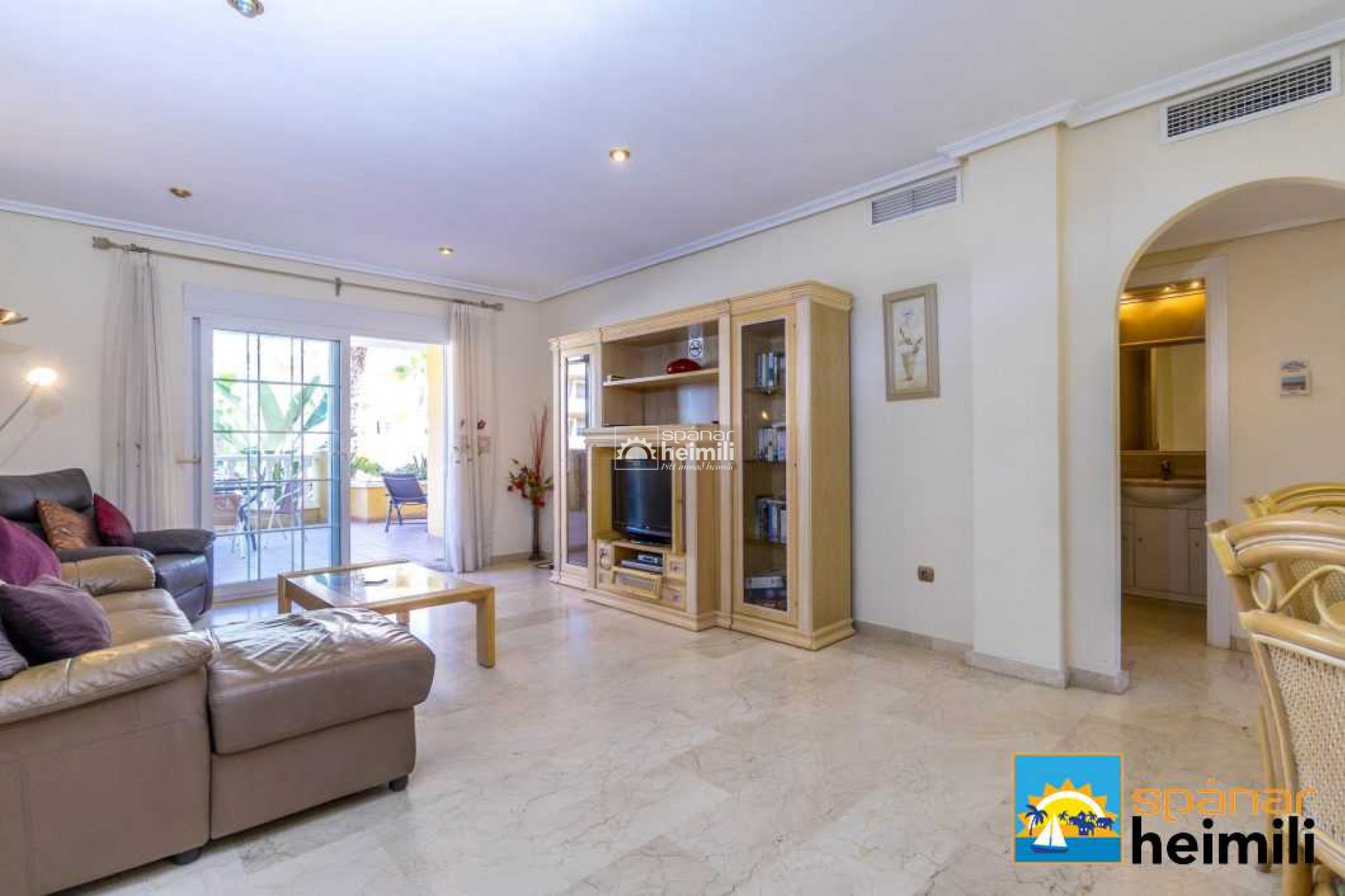 Resale - Apartment -
Cabo Roig