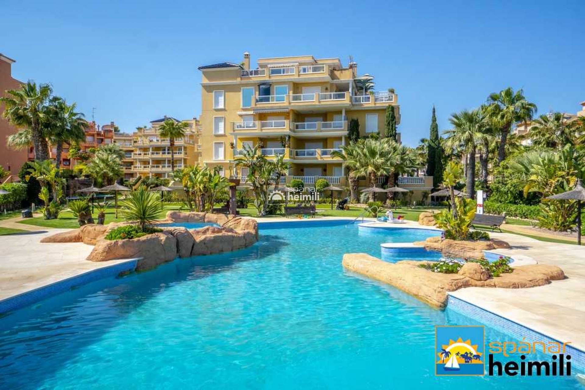 Resale - Apartment -
Cabo Roig