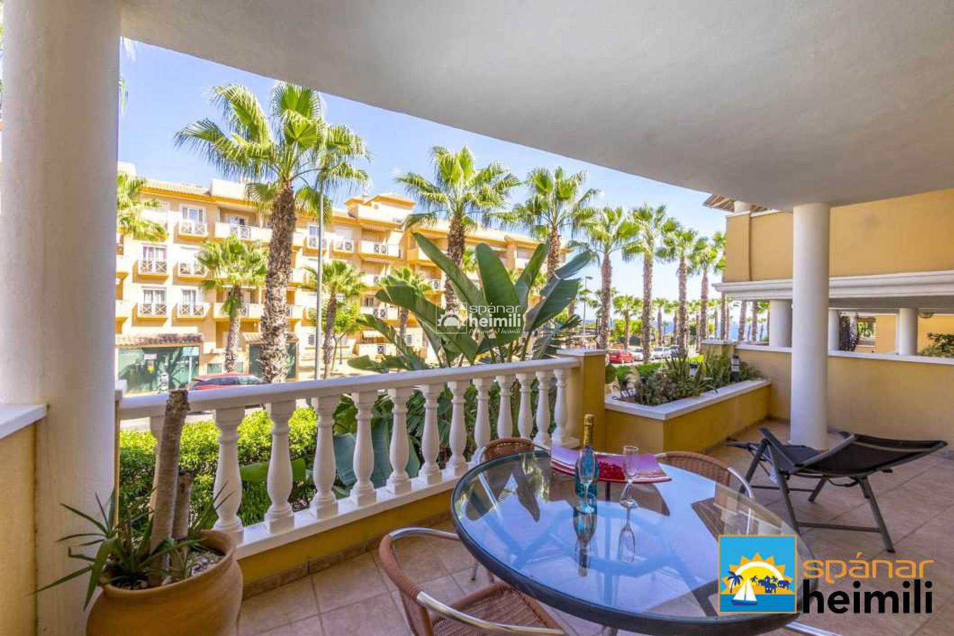 Resale - Apartment -
Cabo Roig