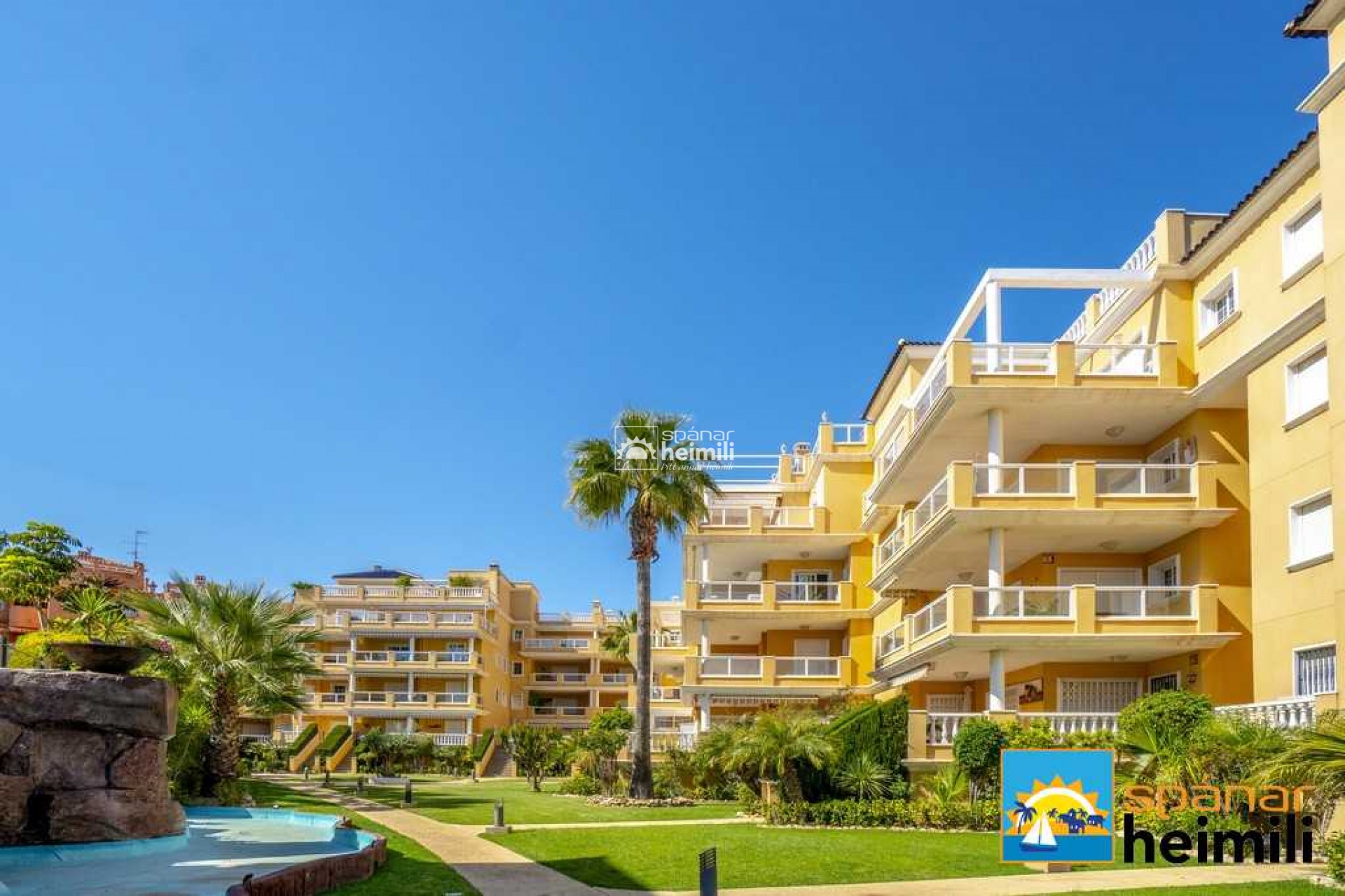 Resale - Apartment -
Cabo Roig