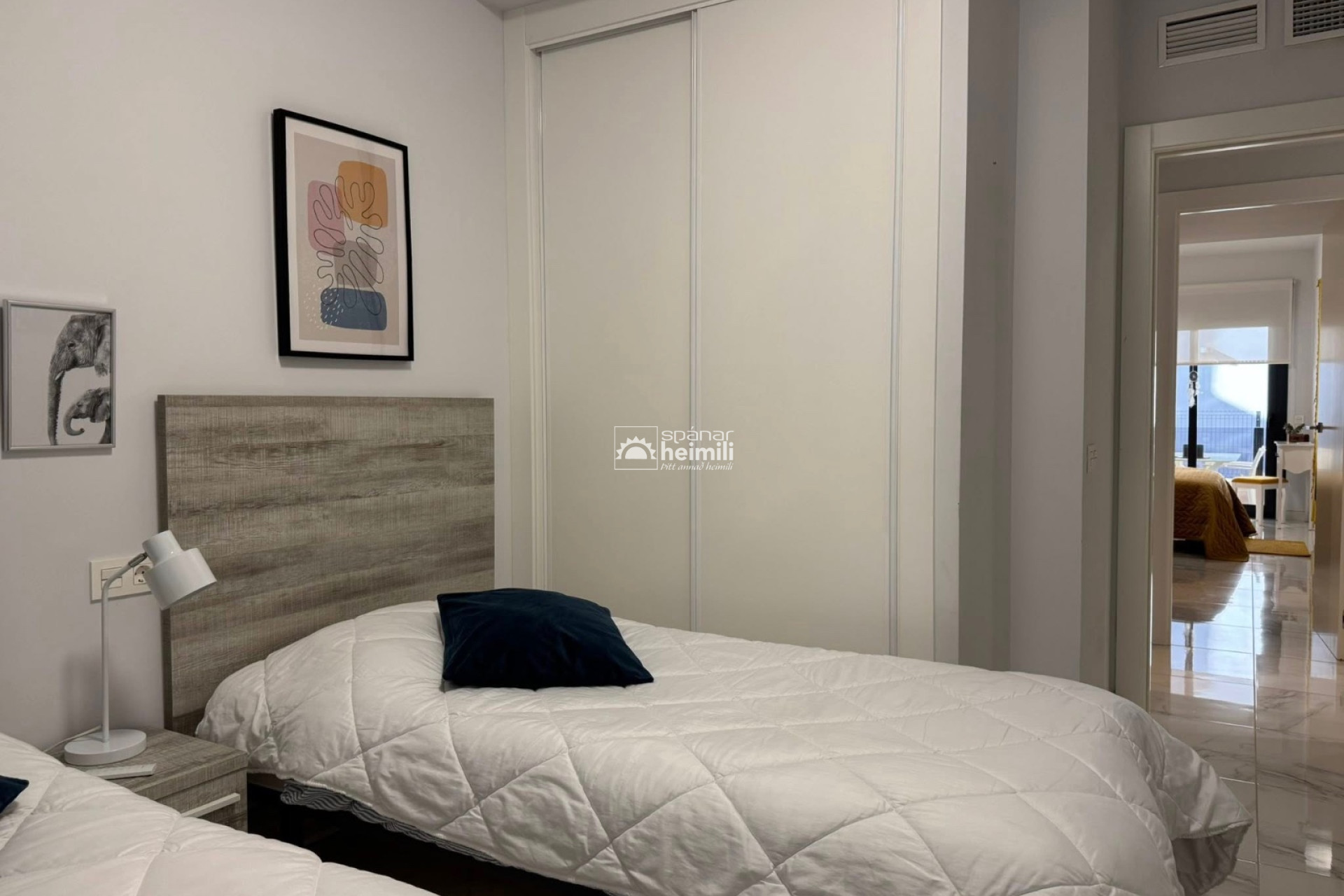 Resale - Apartment -
El Raso