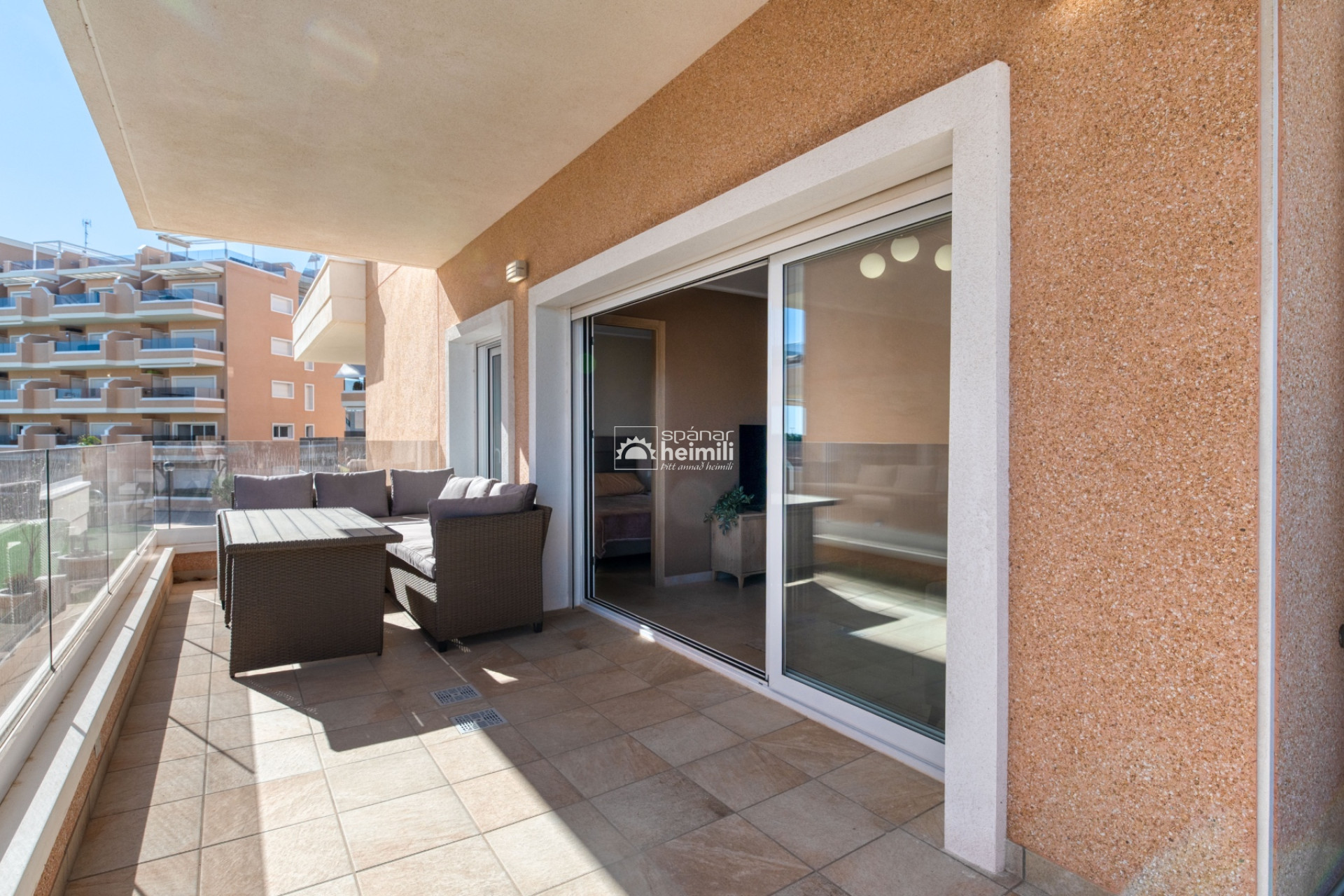Resale - Apartment -
Guardamar/La Marina