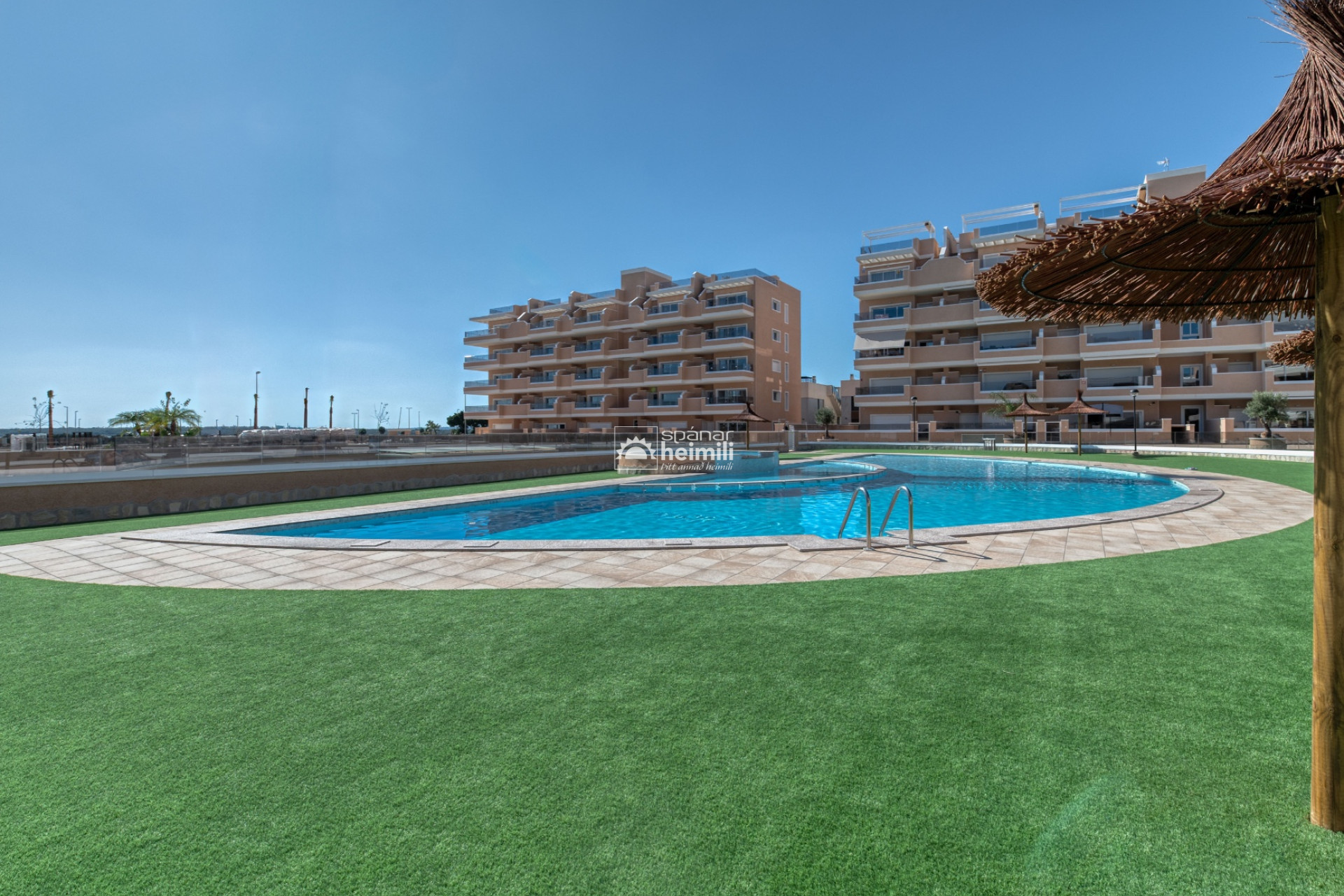 Resale - Apartment -
Guardamar/La Marina