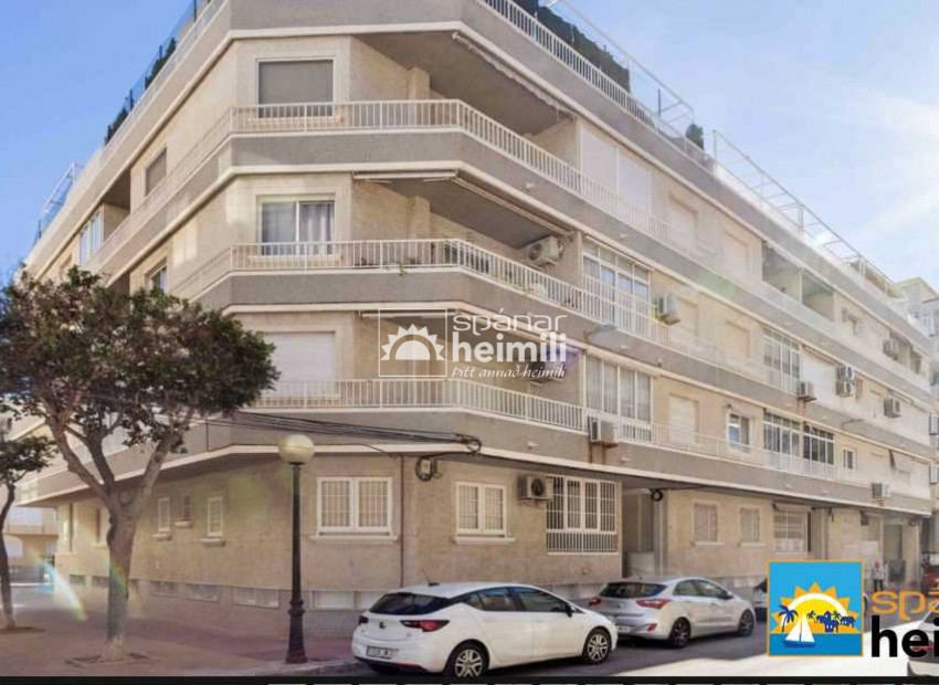 Resale - Apartment -
Guardamar/La Marina