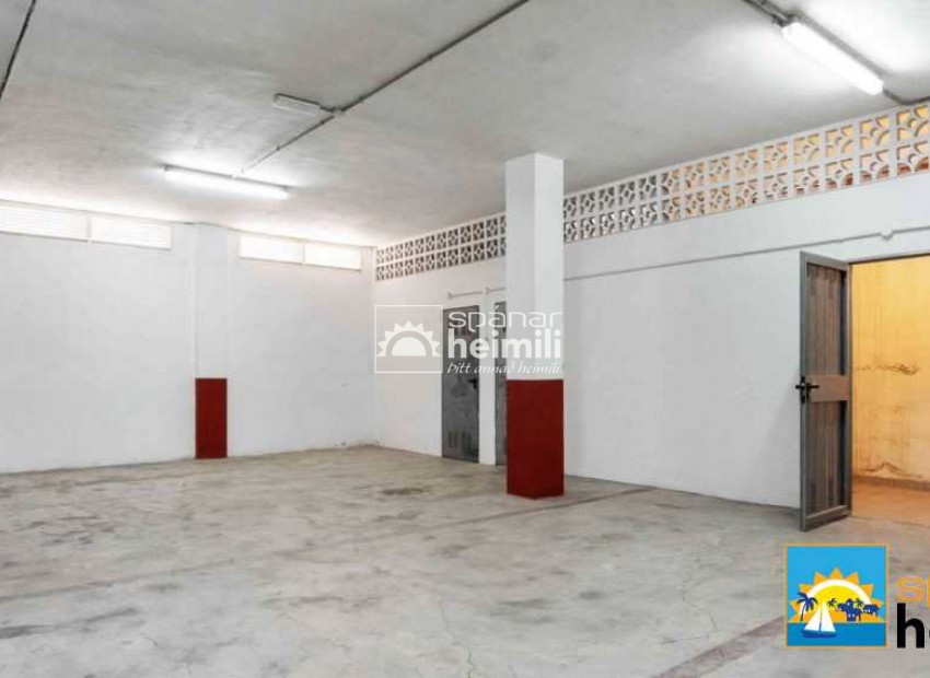 Resale - Apartment -
Guardamar/La Marina