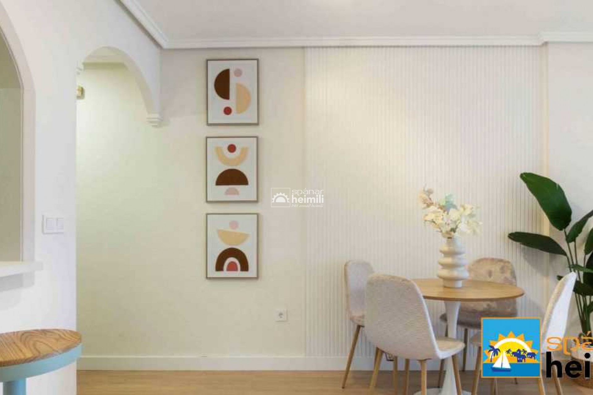 Resale - Apartment -
Guardamar/La Marina