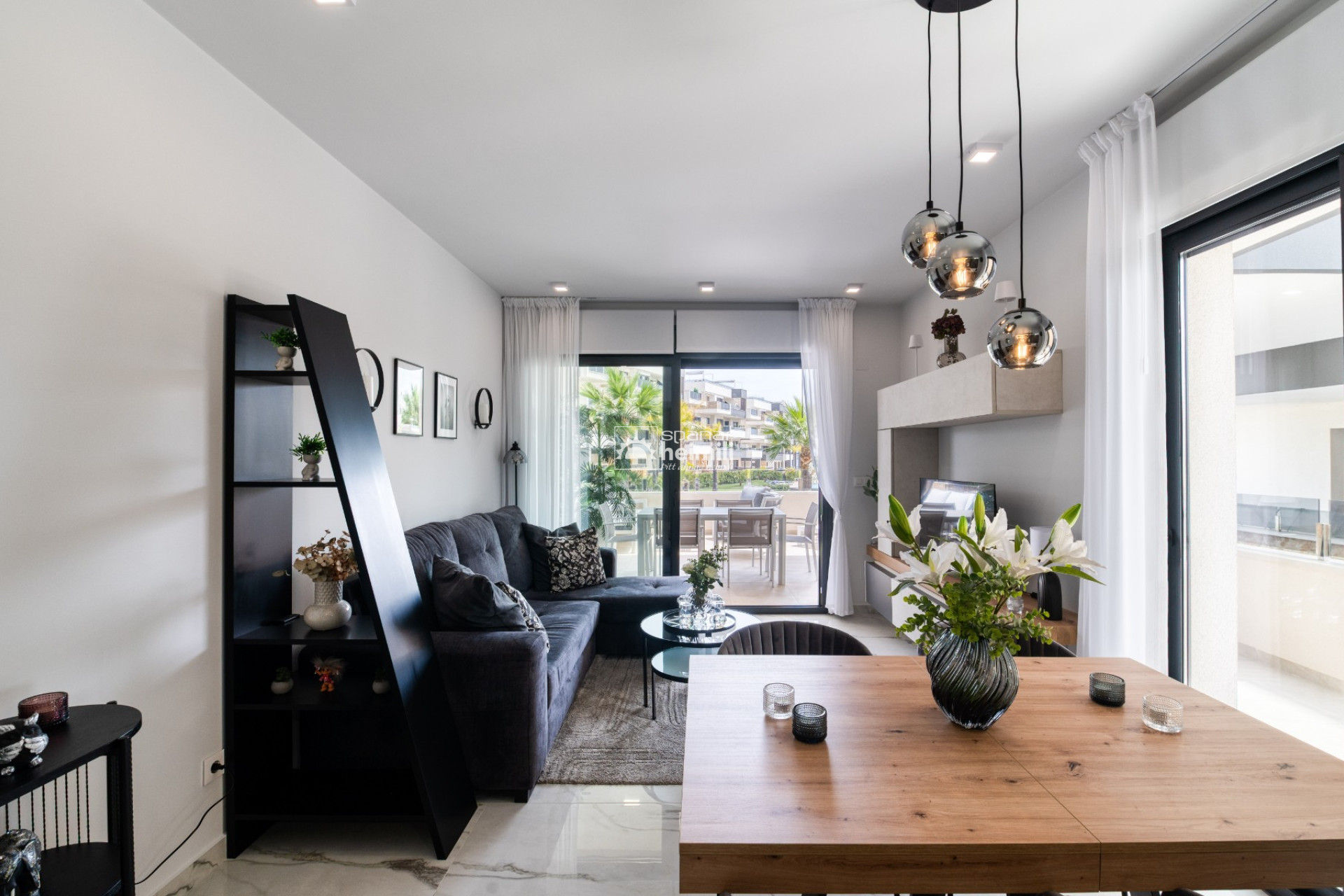 Resale - Apartment -
Playa flamenca