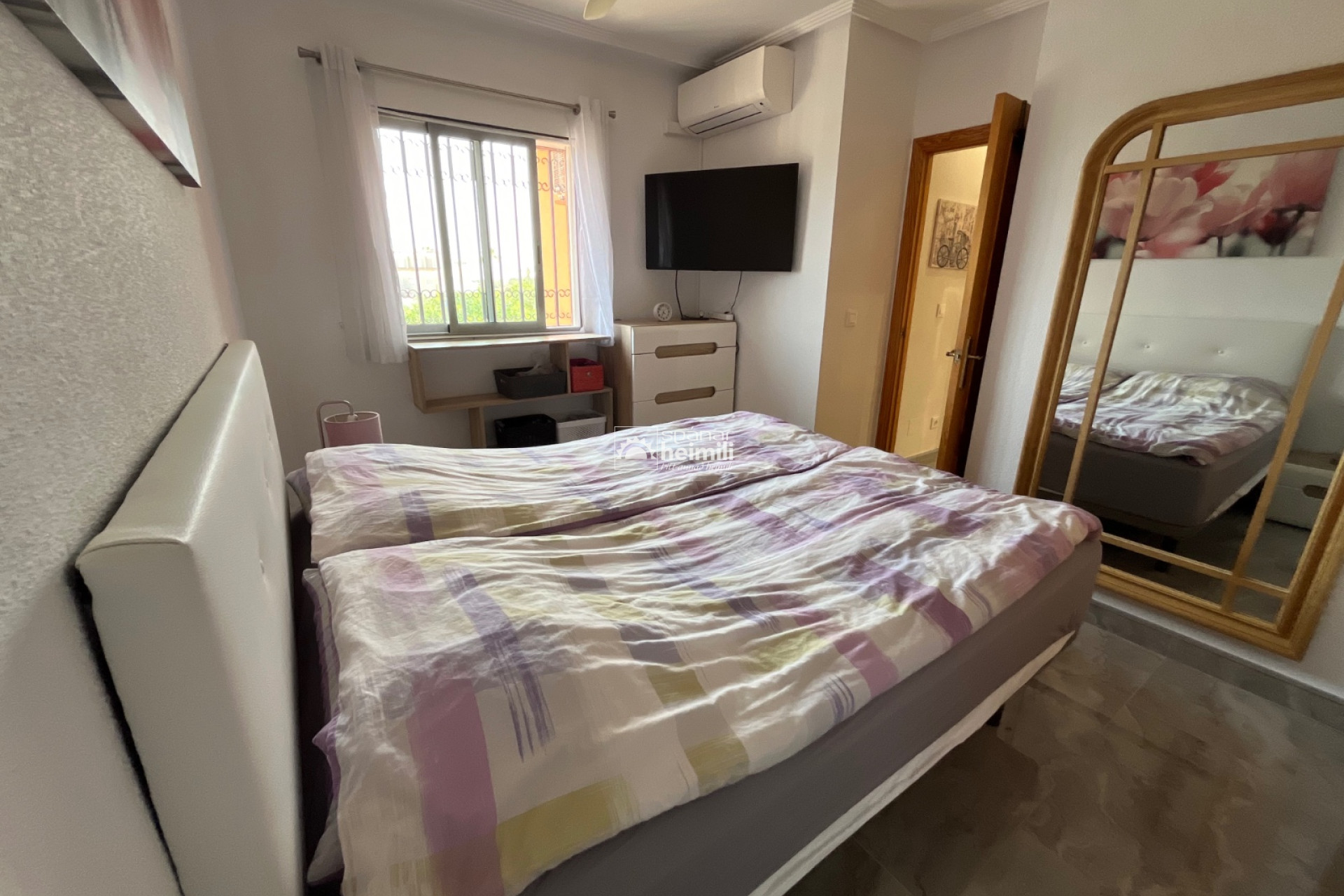Resale - Apartment -
Playa flamenca