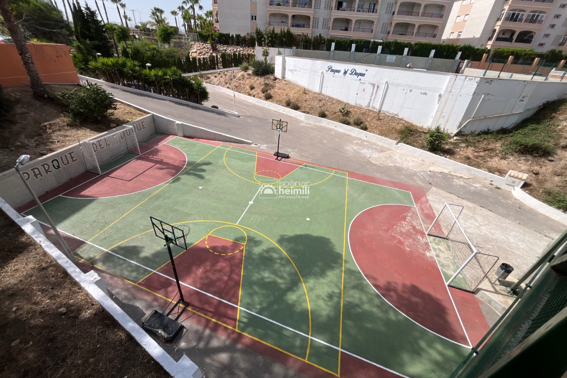 Resale - Apartment -
Playa flamenca