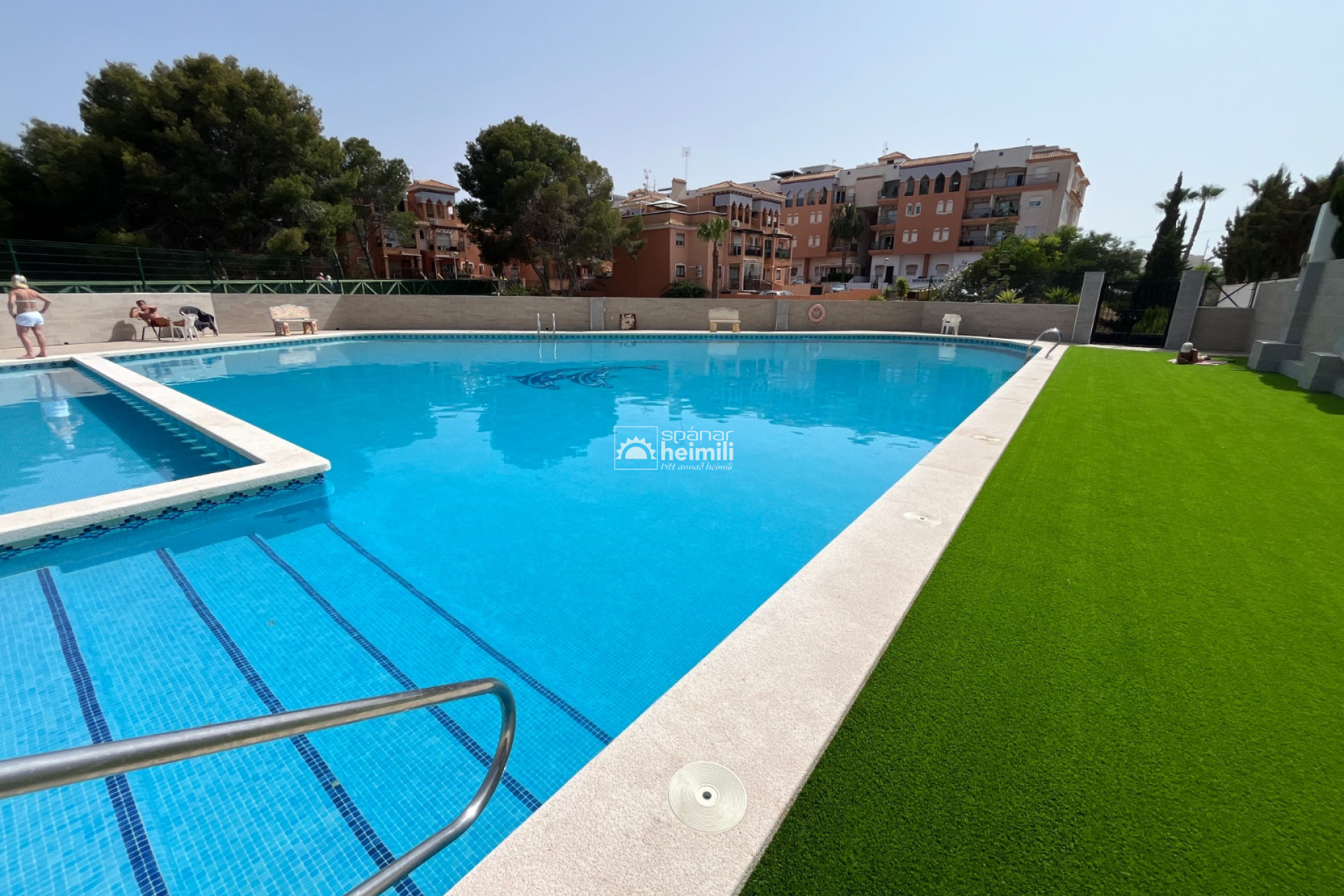 Resale - Apartment -
Playa flamenca