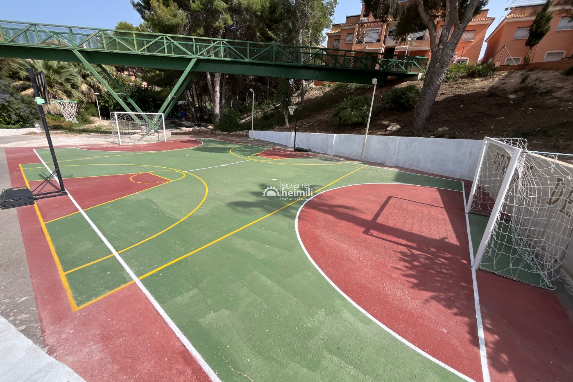 Resale - Apartment -
Playa flamenca