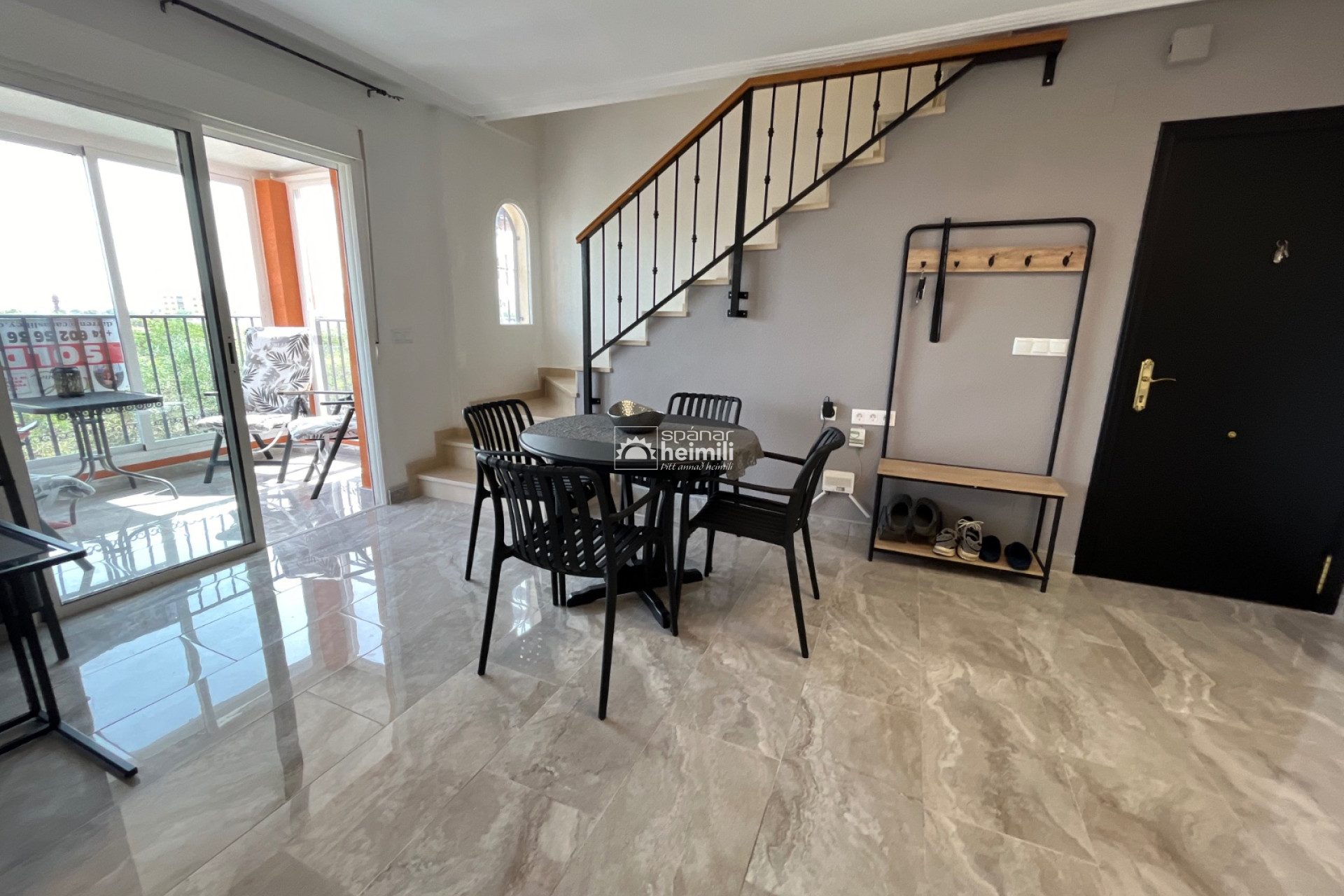 Resale - Apartment -
Playa flamenca