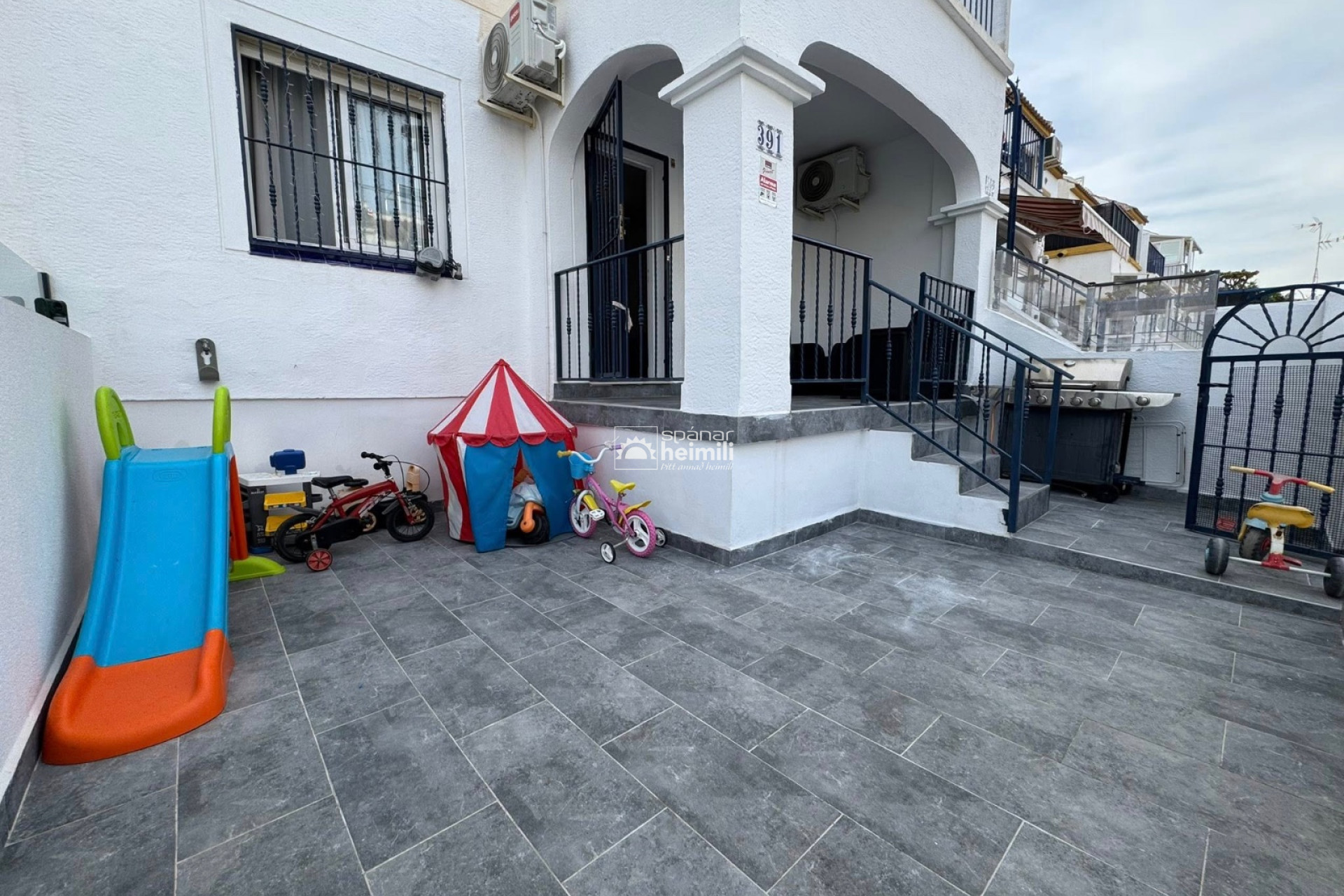 Resale - Apartment -
Playa flamenca