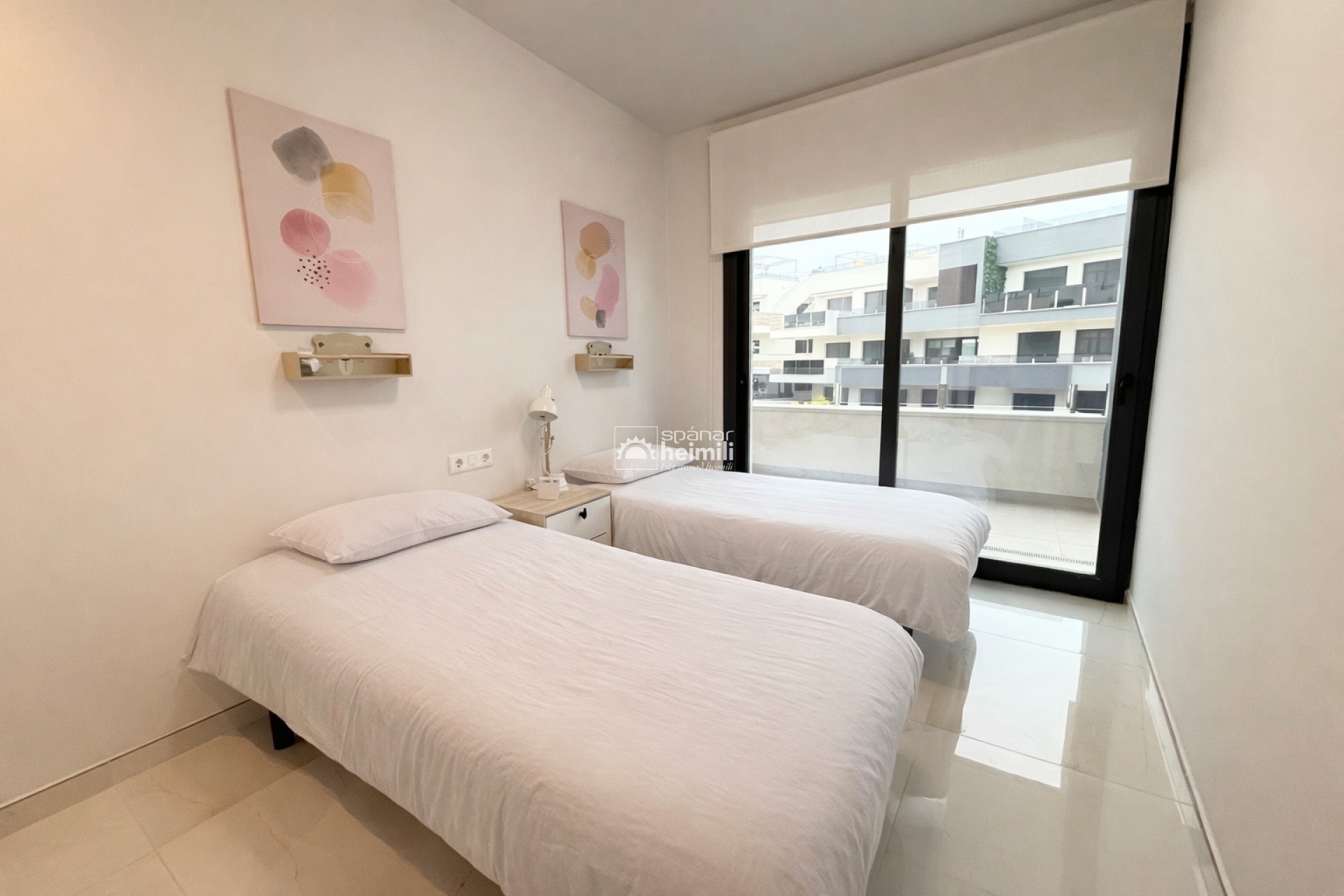 Resale - Apartment -
Playa flamenca