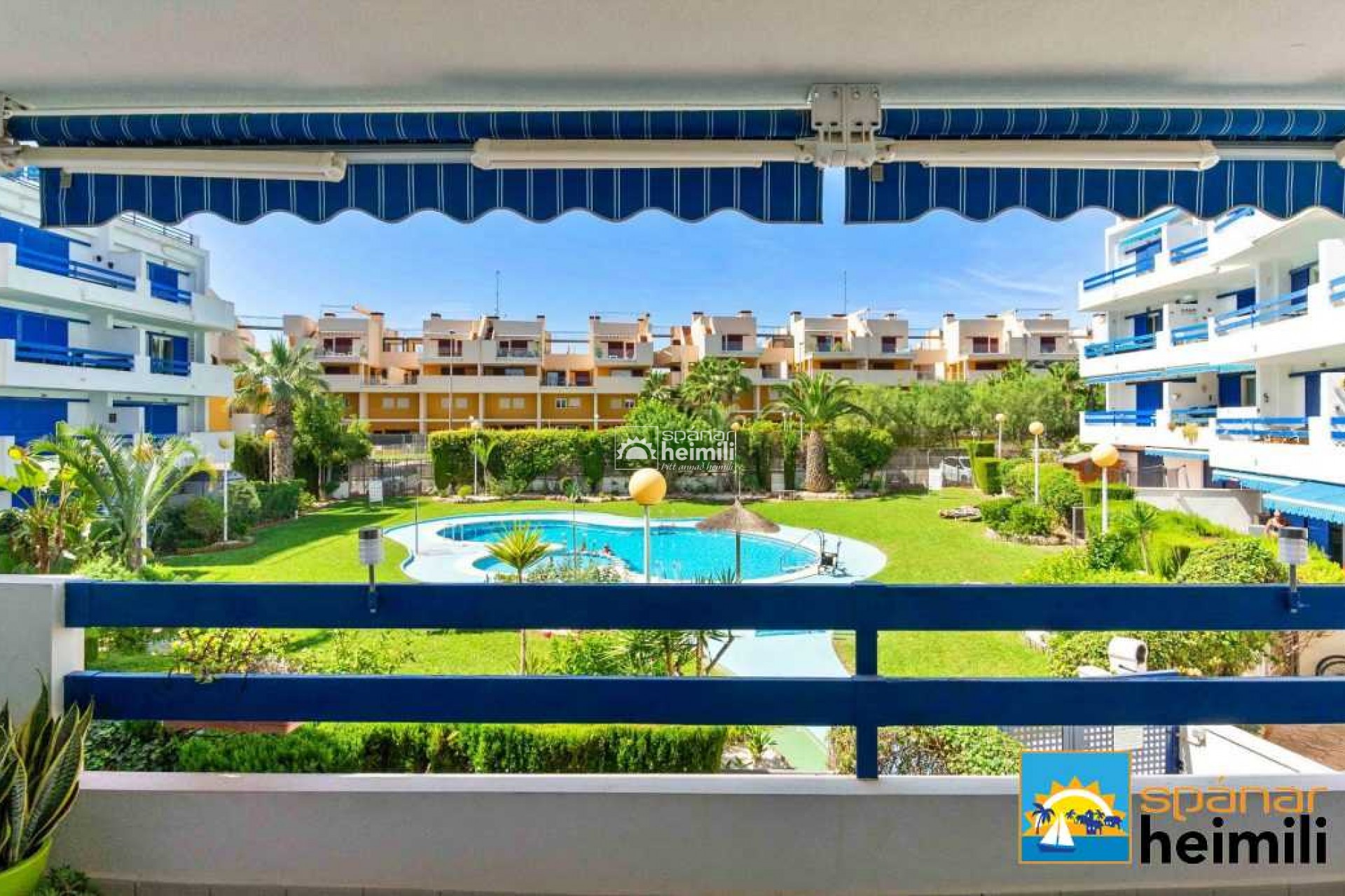 Resale - Apartment -
Playa flamenca