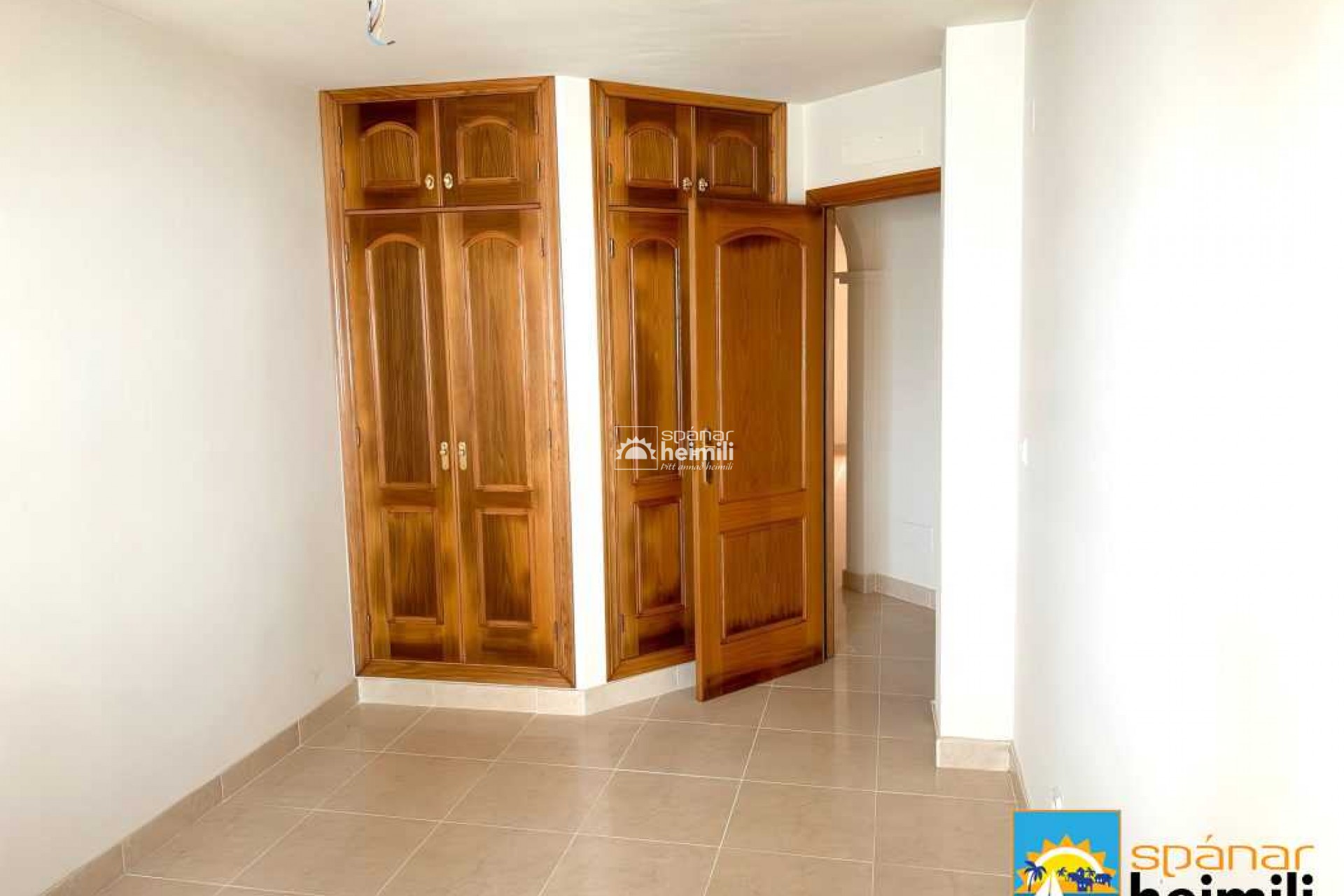 Resale - Apartment -
Portman