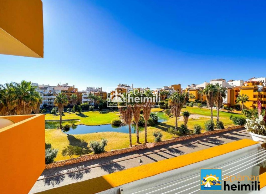 Resale - Apartment -
Punta Prima