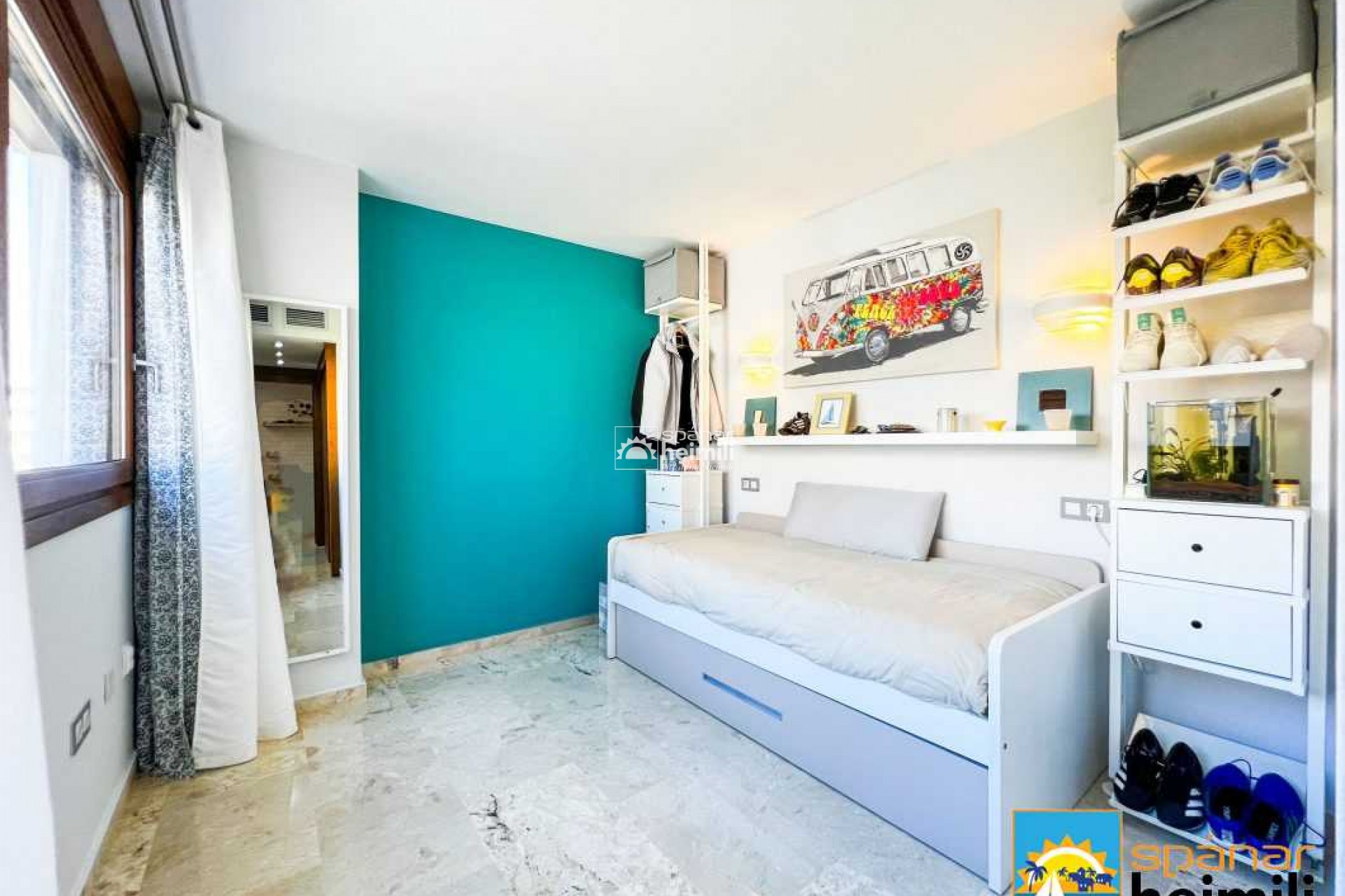 Resale - Apartment -
Punta Prima