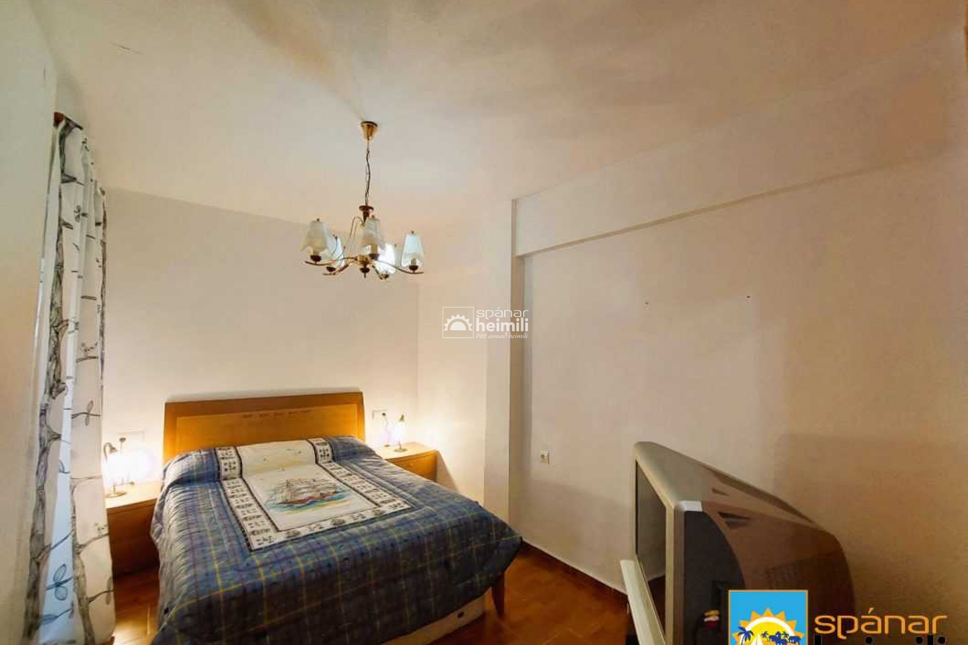 Resale - Apartment -
Punta Prima