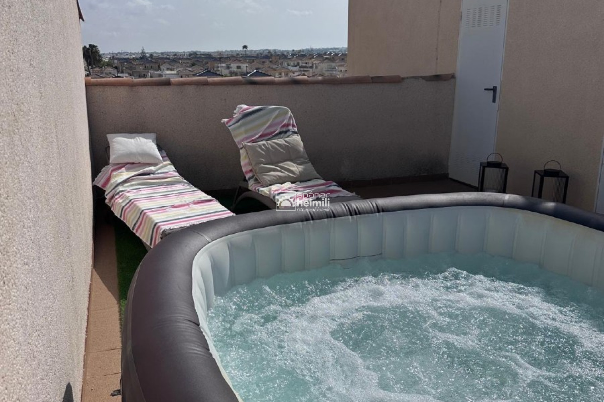 Resale - Apartment -
Punta Prima