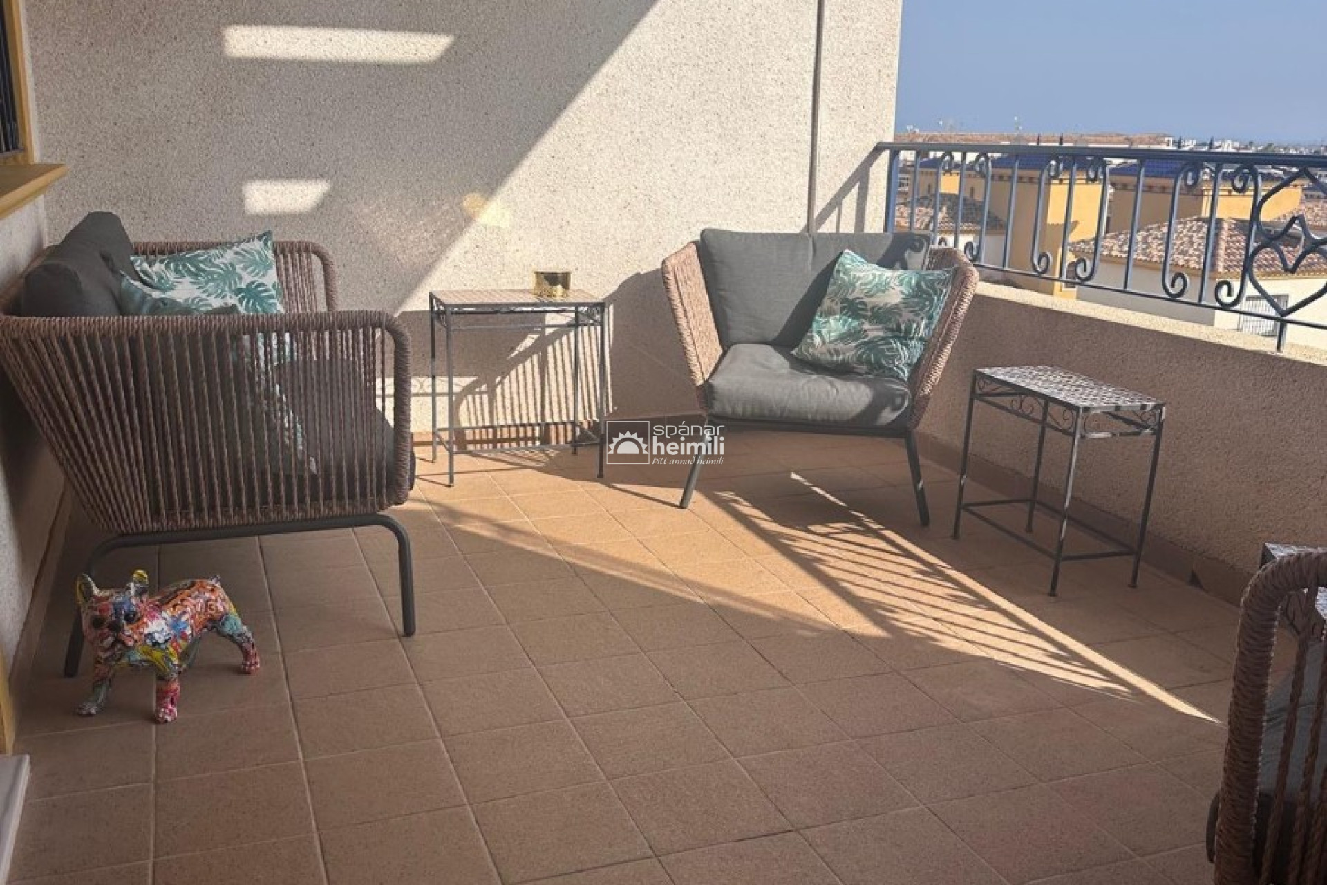 Resale - Apartment -
Punta Prima